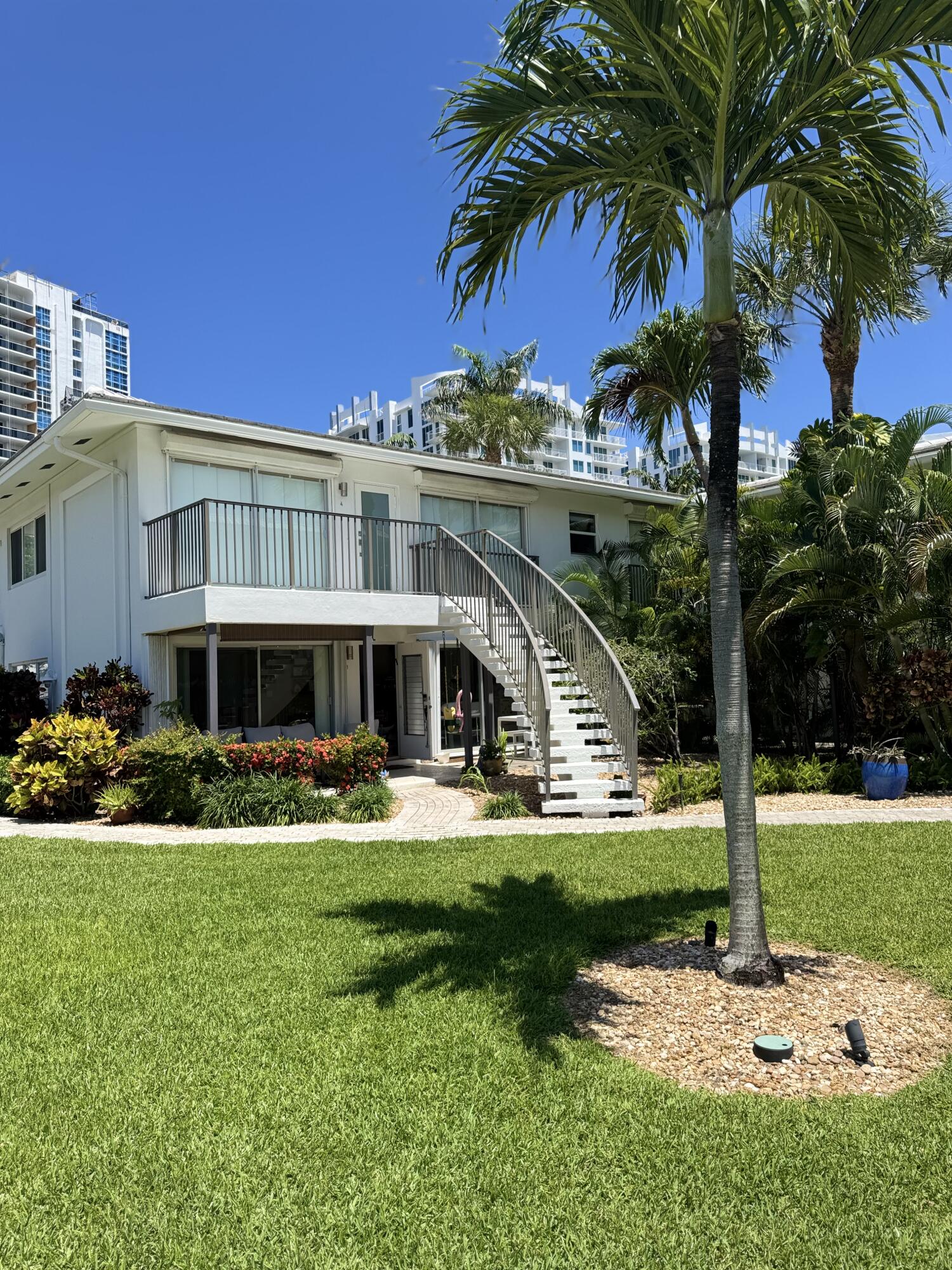 2901 33rd #1c, Fort Lauderdale FL 33308