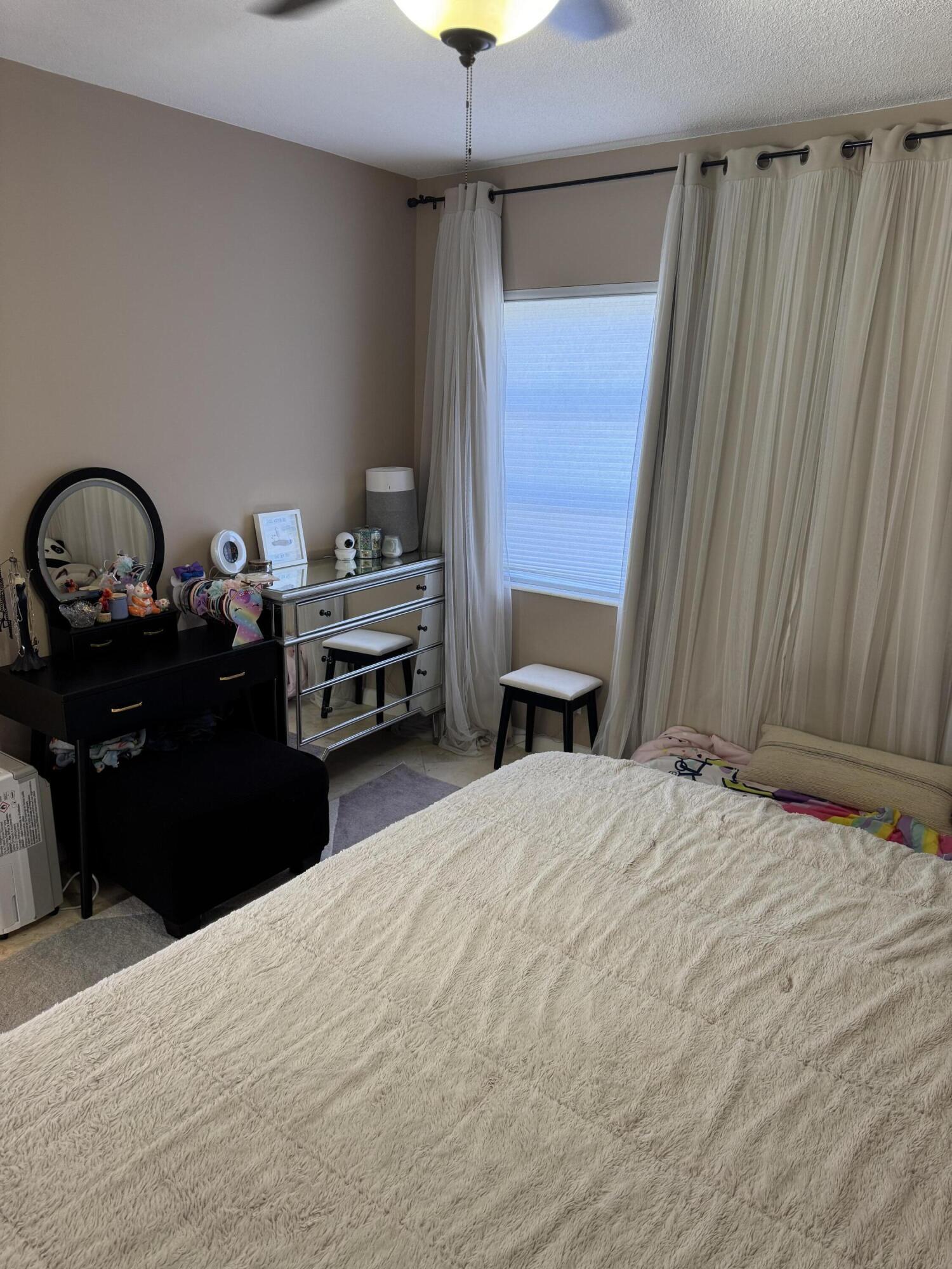 2901 33rd #1c, Fort Lauderdale FL 33308