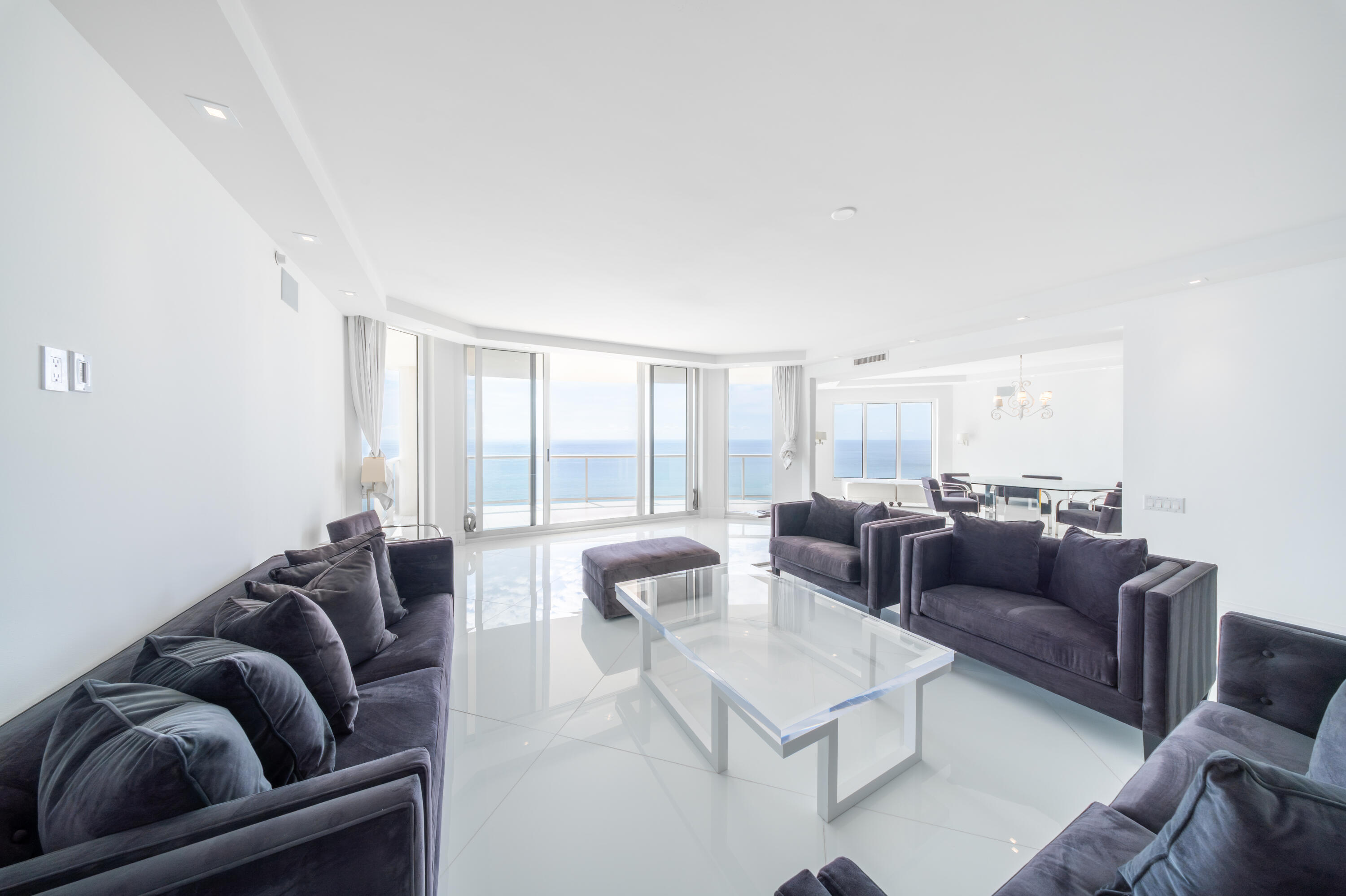 2700 N Ocean #2501a, Riviera Beach FL 33404