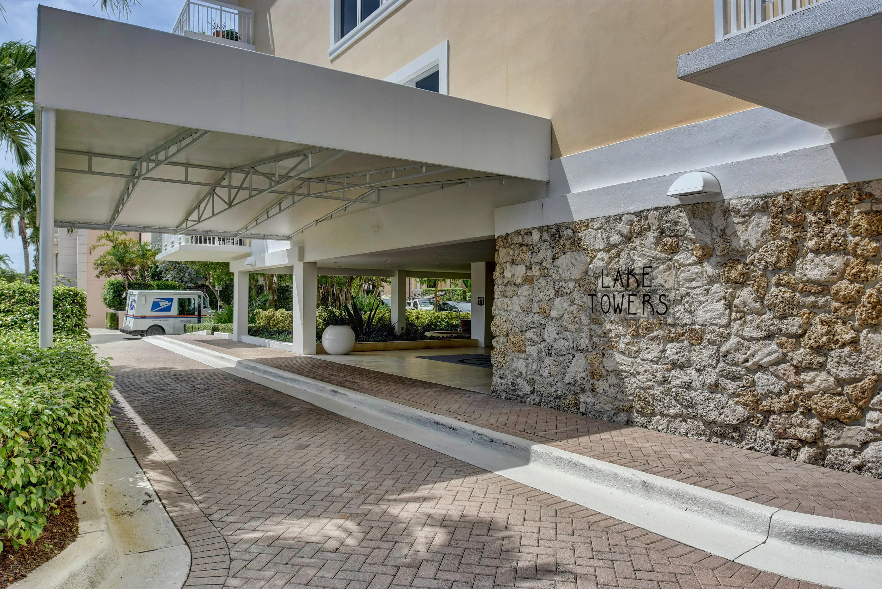 250 Bradley #408, Palm Beach FL 33480