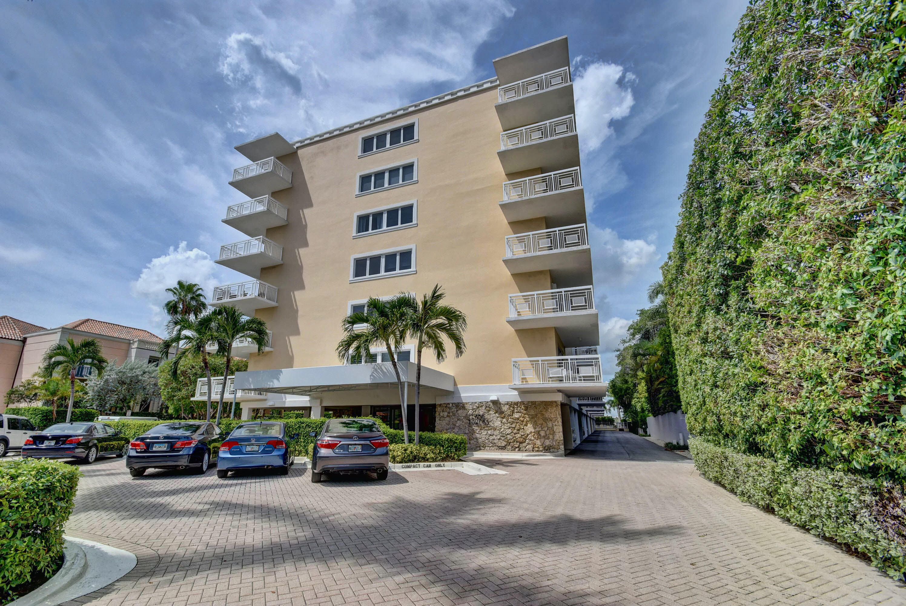 250 Bradley #408, Palm Beach FL 33480