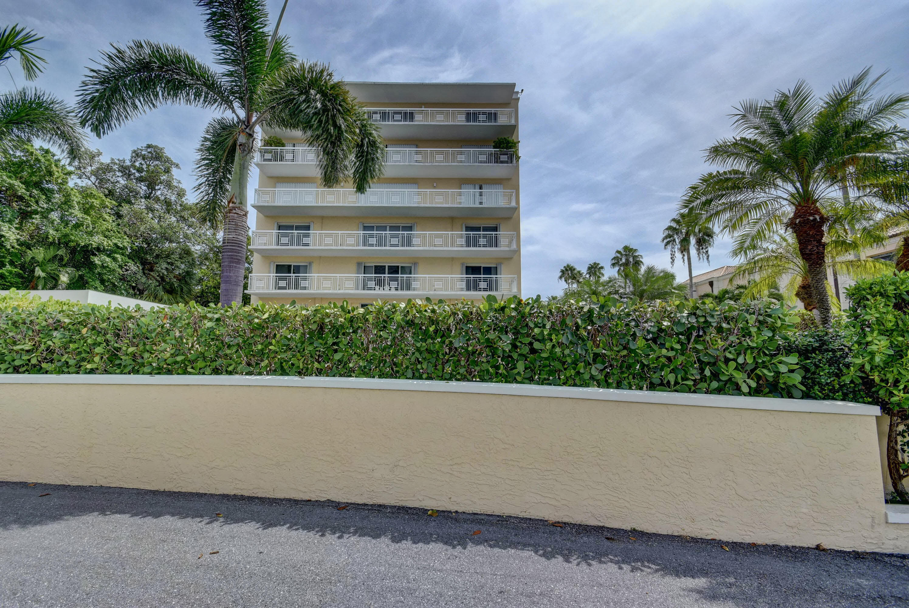 250 Bradley #408, Palm Beach FL 33480