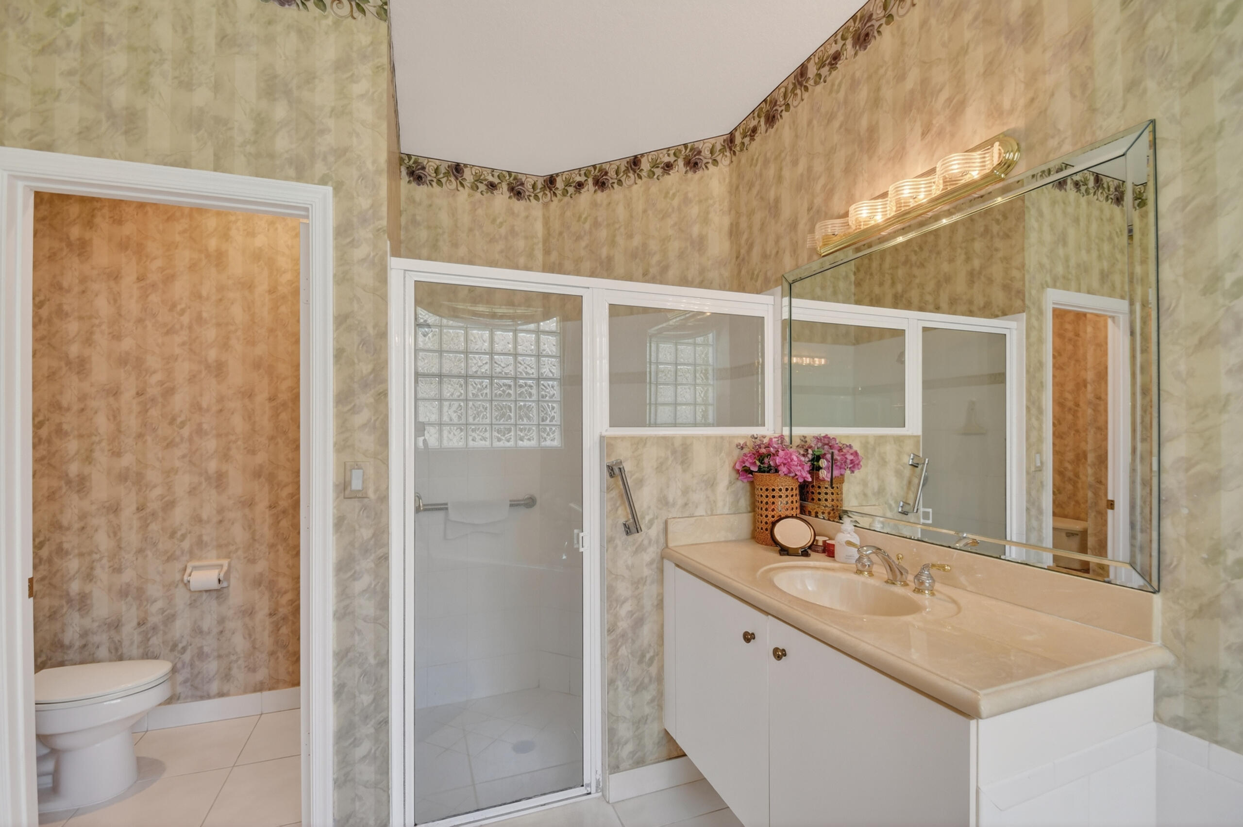 109 Palm, Atlantis FL 33462