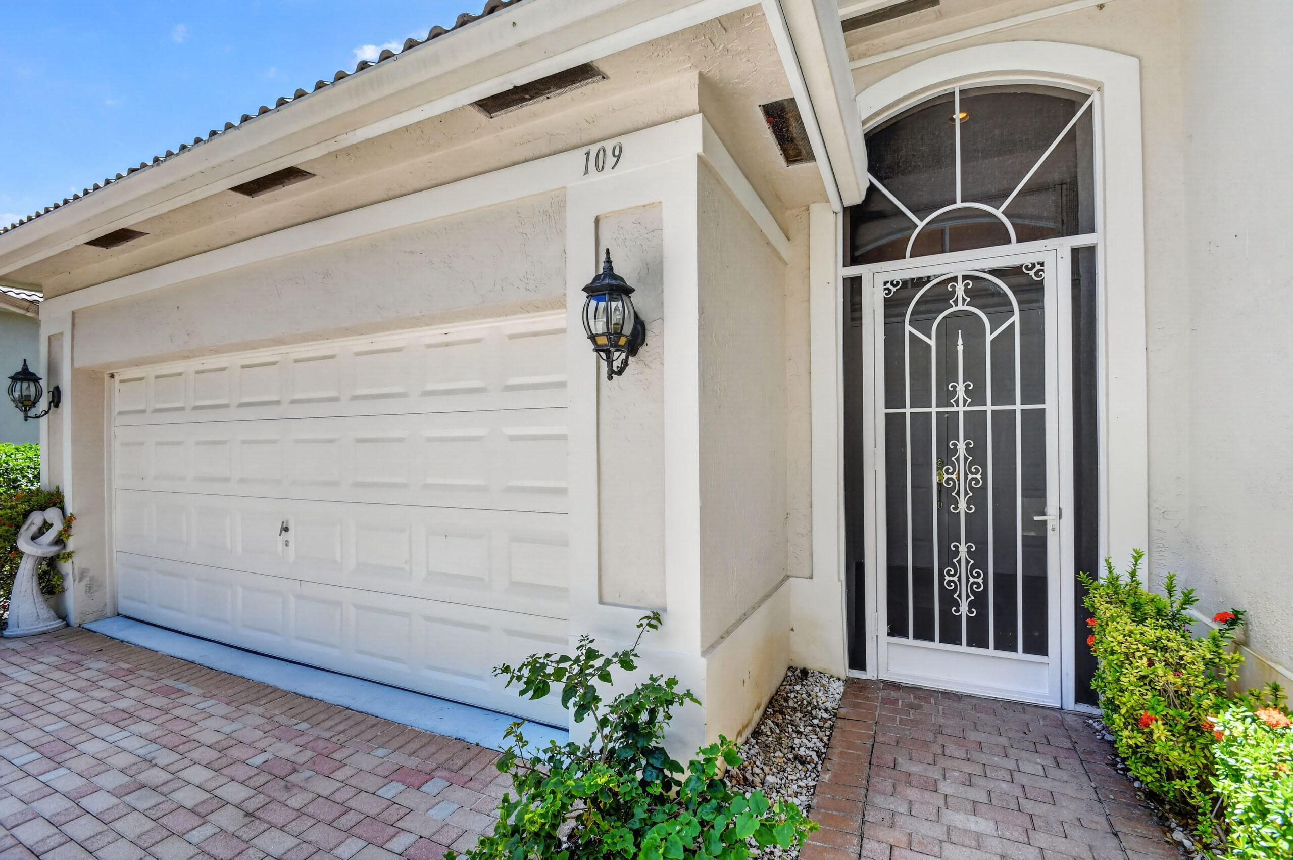 109 Palm, Atlantis FL 33462