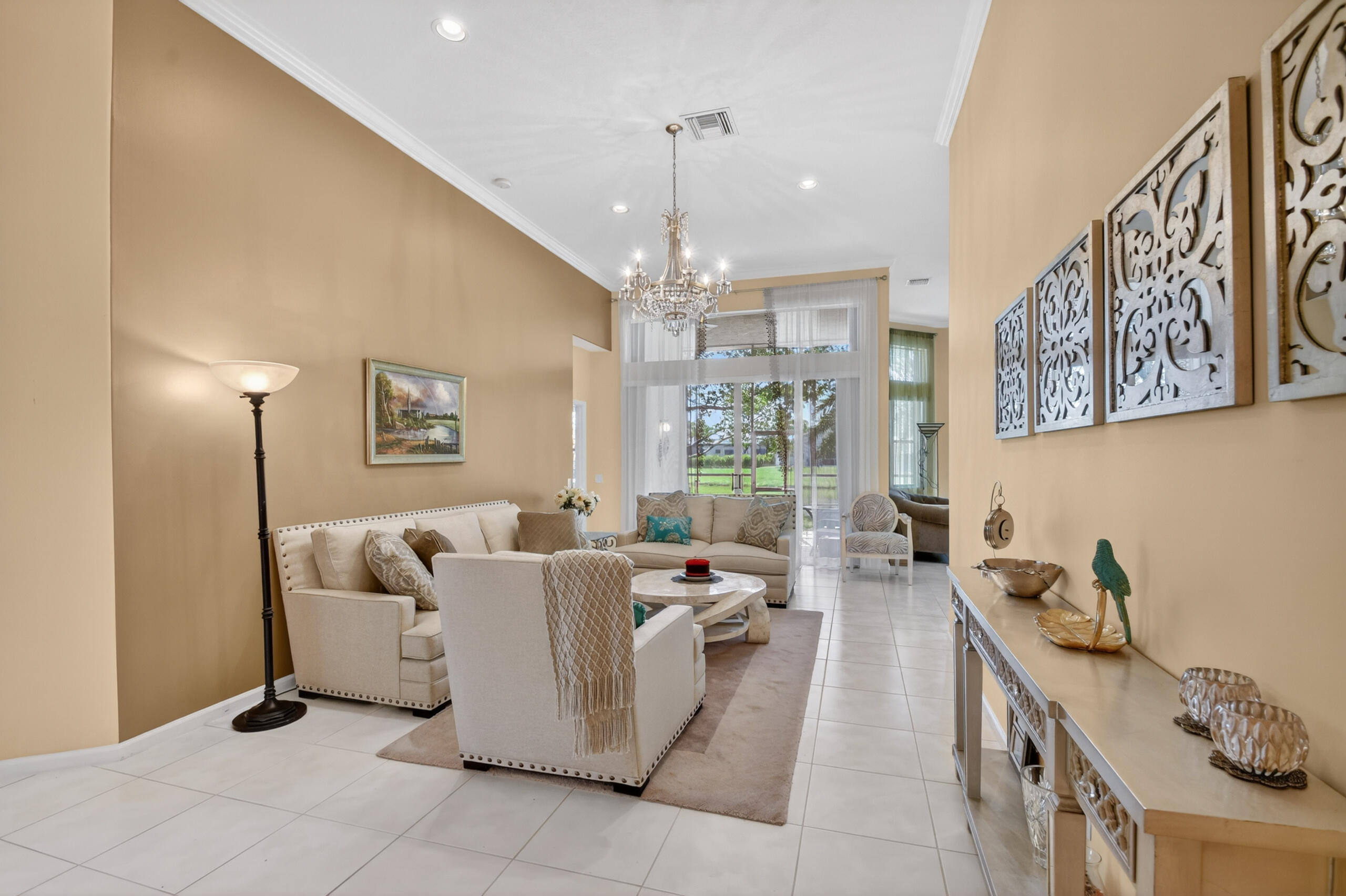 109 Palm, Atlantis FL 33462