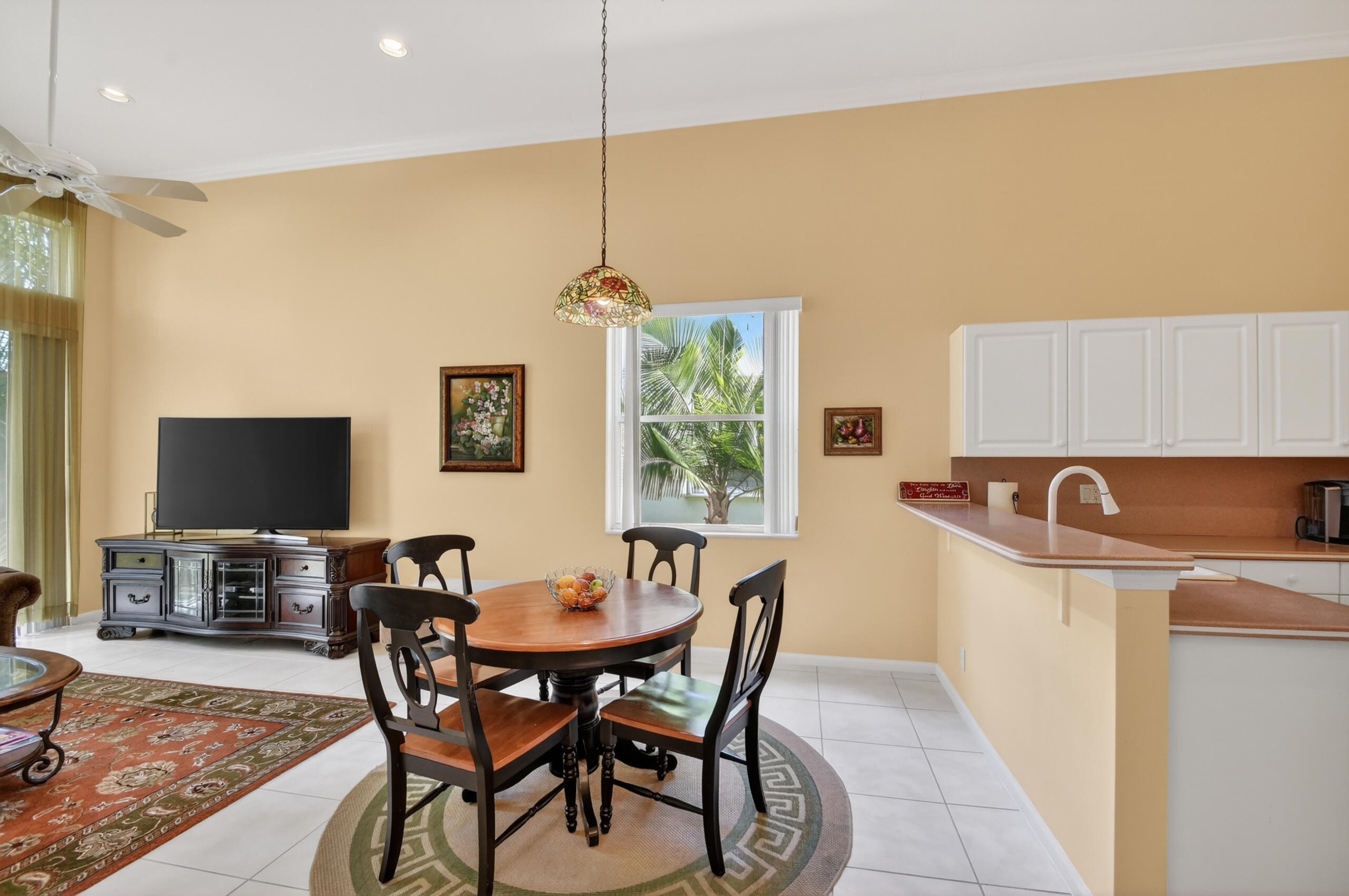 109 Palm, Atlantis FL 33462