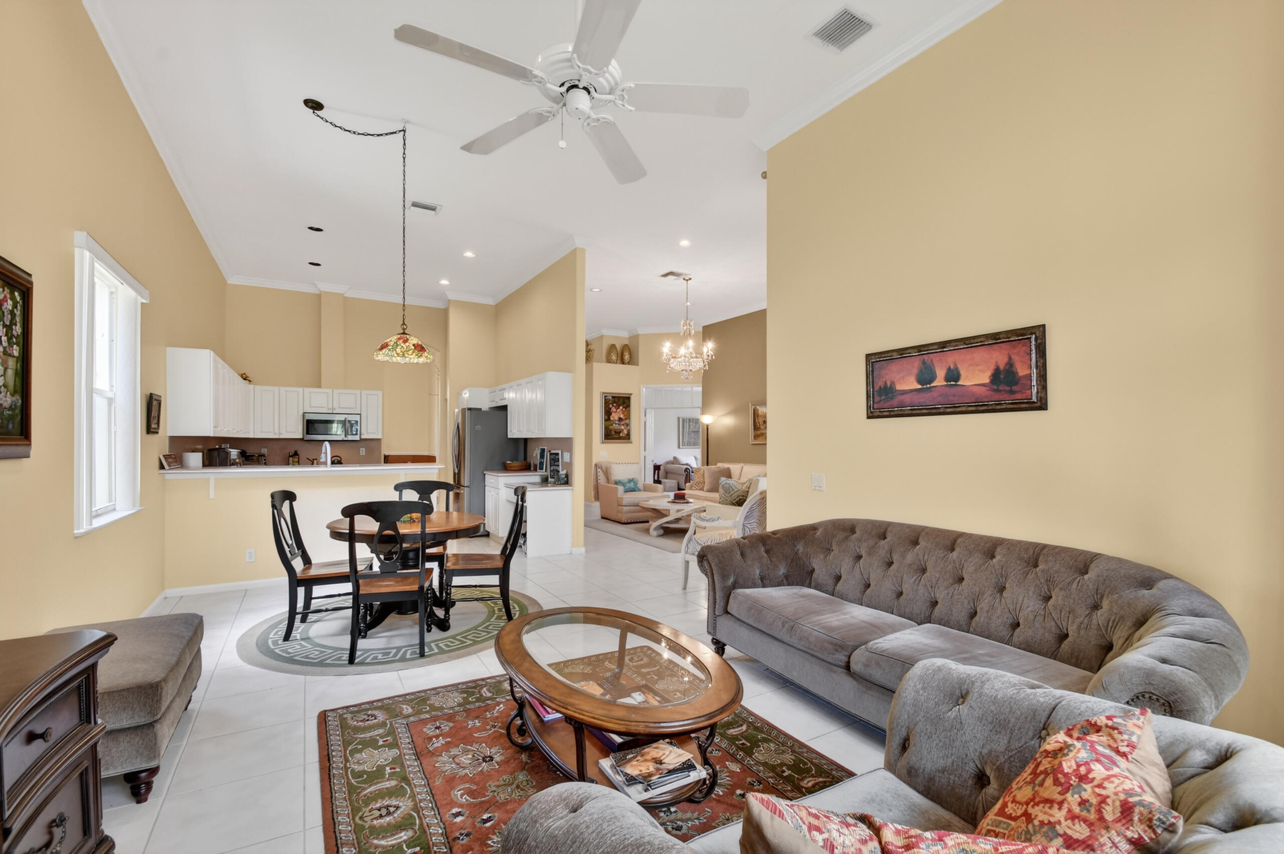 109 Palm, Atlantis FL 33462
