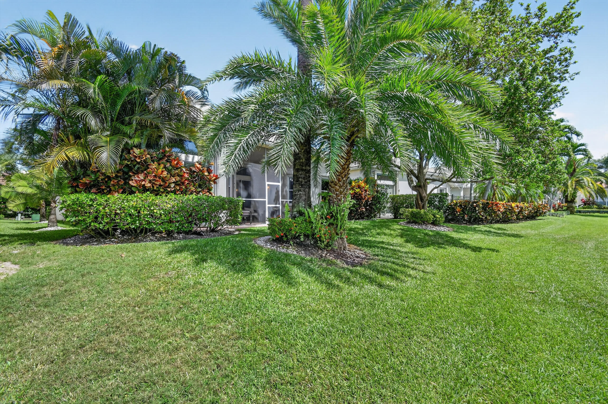 109 Palm, Atlantis FL 33462