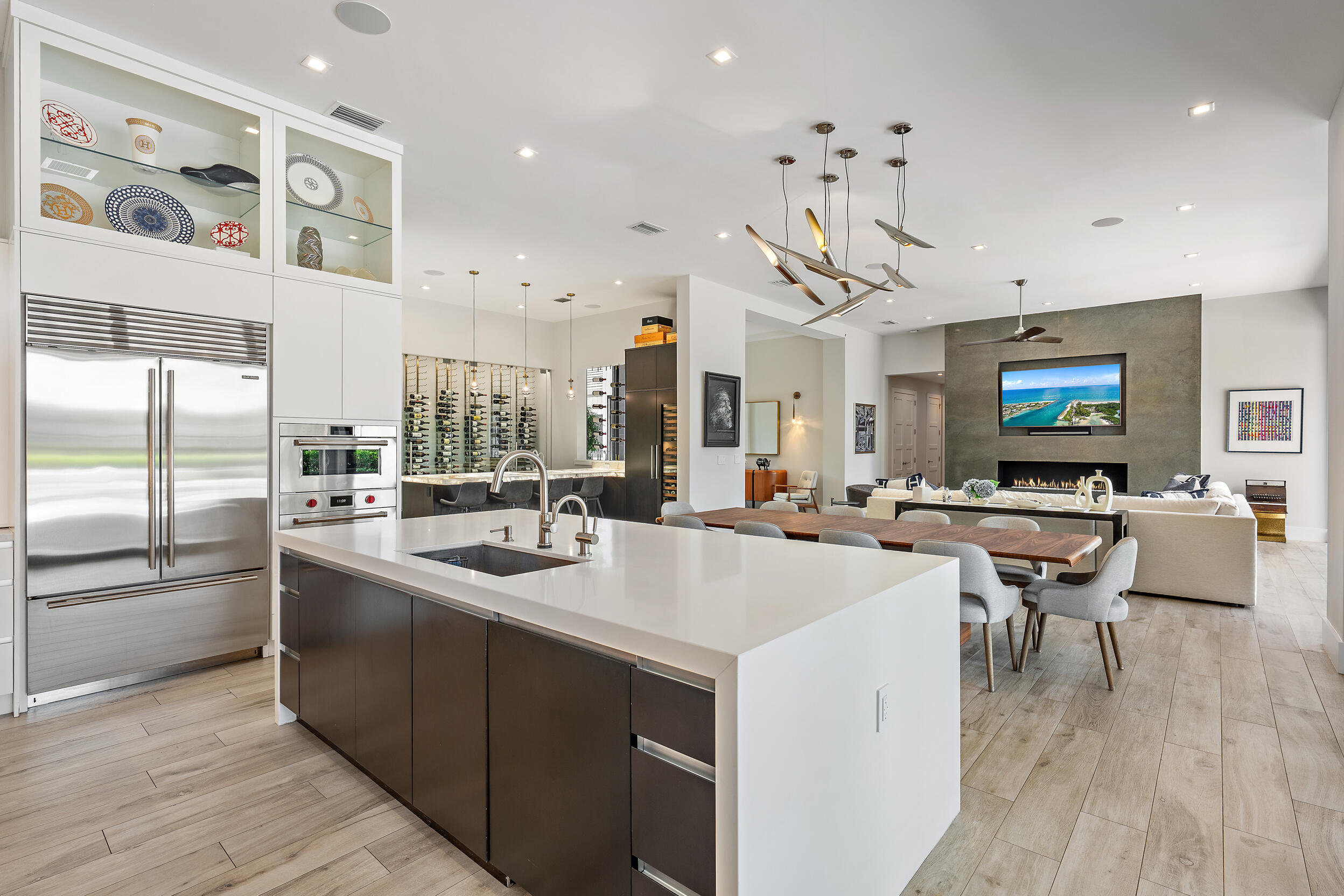 162 Commodore, Jupiter FL 33477