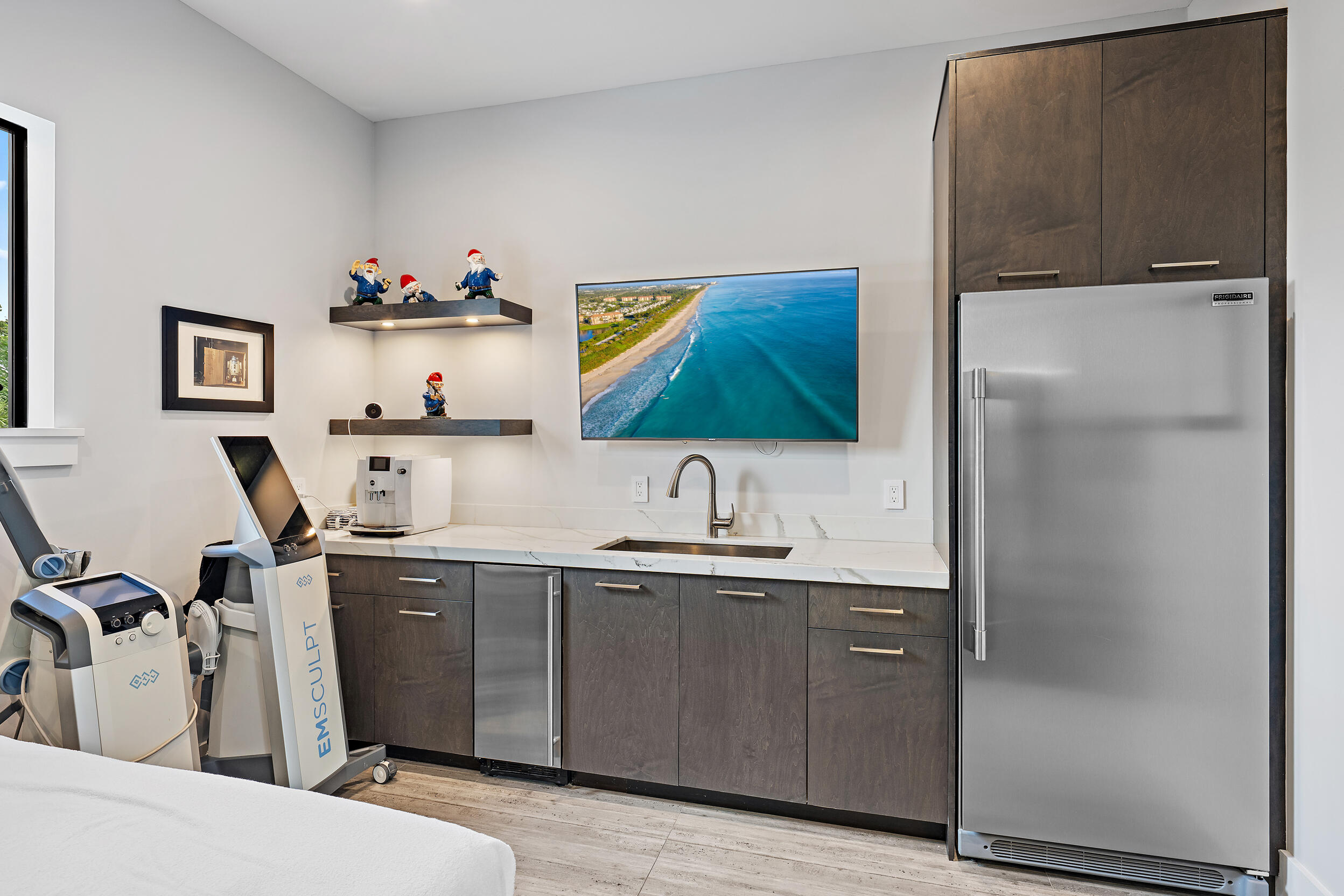 162 Commodore, Jupiter FL 33477