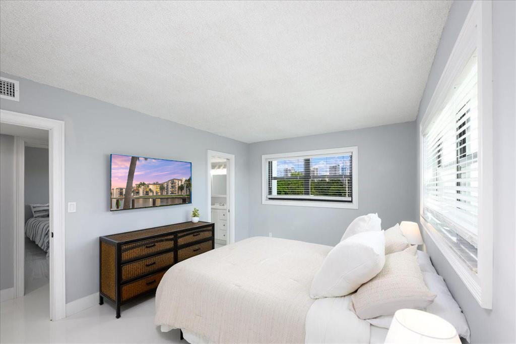 900 River Reach #425, Fort Lauderdale FL 33315