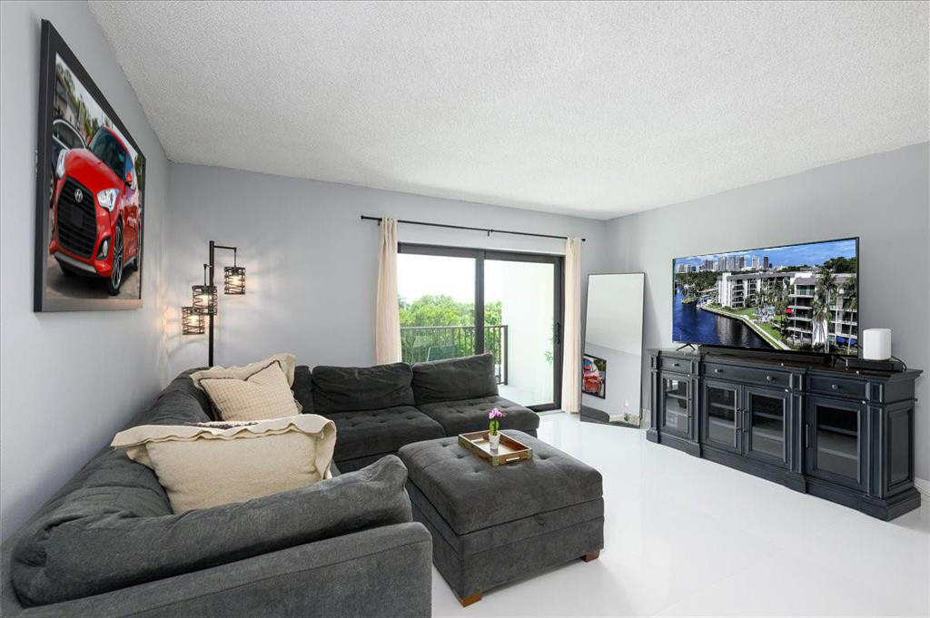 900 River Reach #425, Fort Lauderdale FL 33315