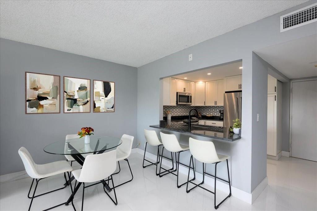 900 River Reach #425, Fort Lauderdale FL 33315