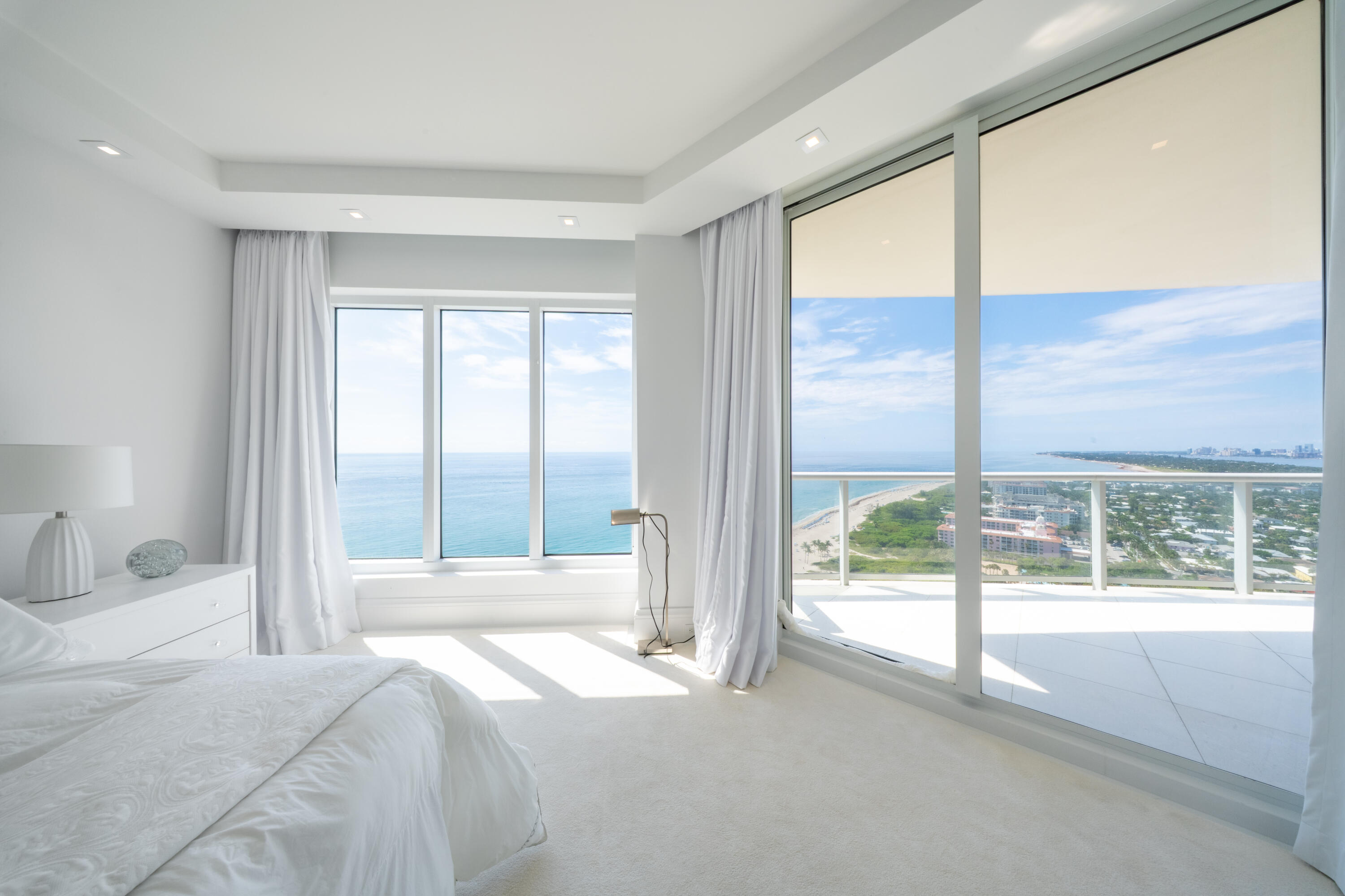 2700 N Ocean #2503a, Riviera Beach FL 33404