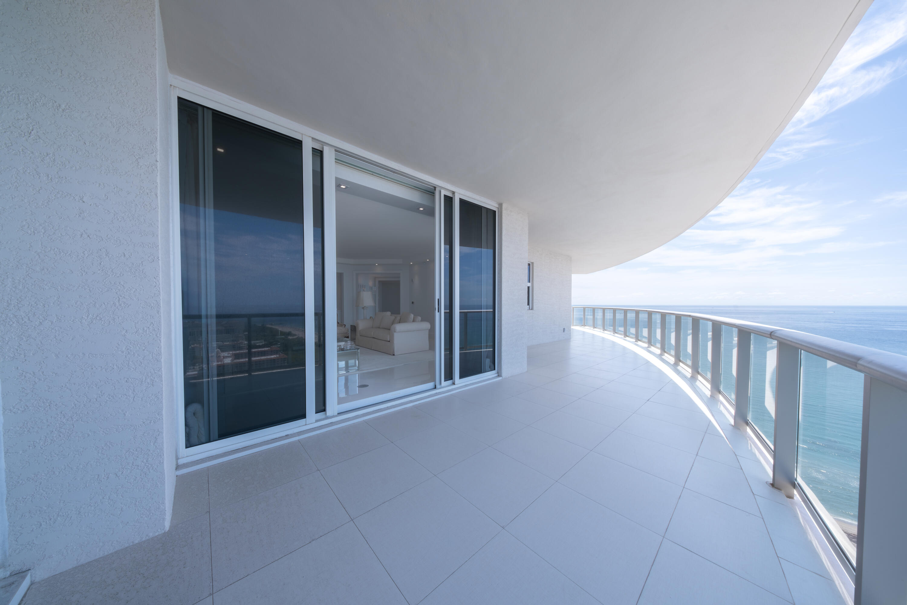 2700 N Ocean #2503a, Riviera Beach FL 33404