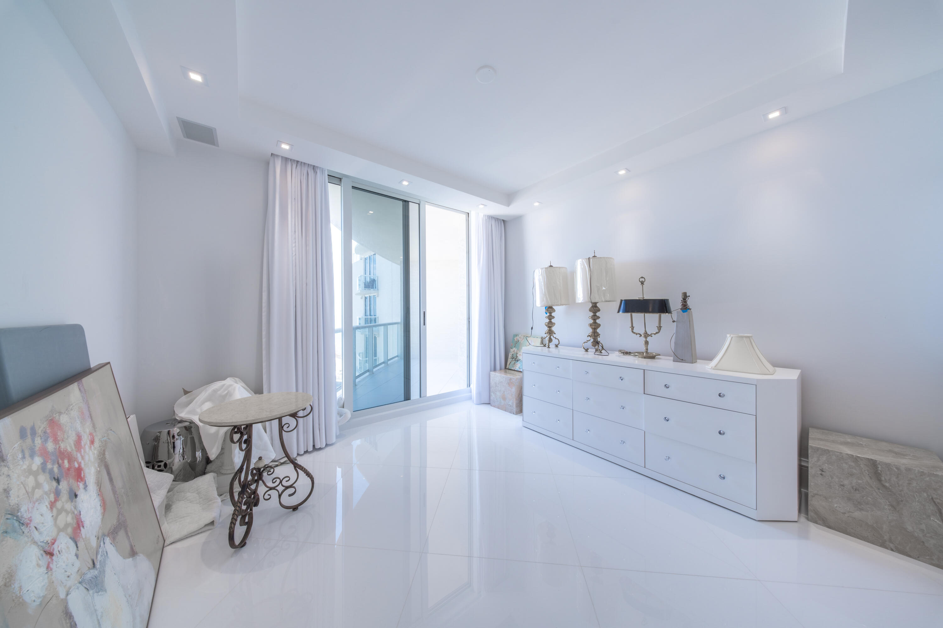 2700 N Ocean #2503a, Riviera Beach FL 33404
