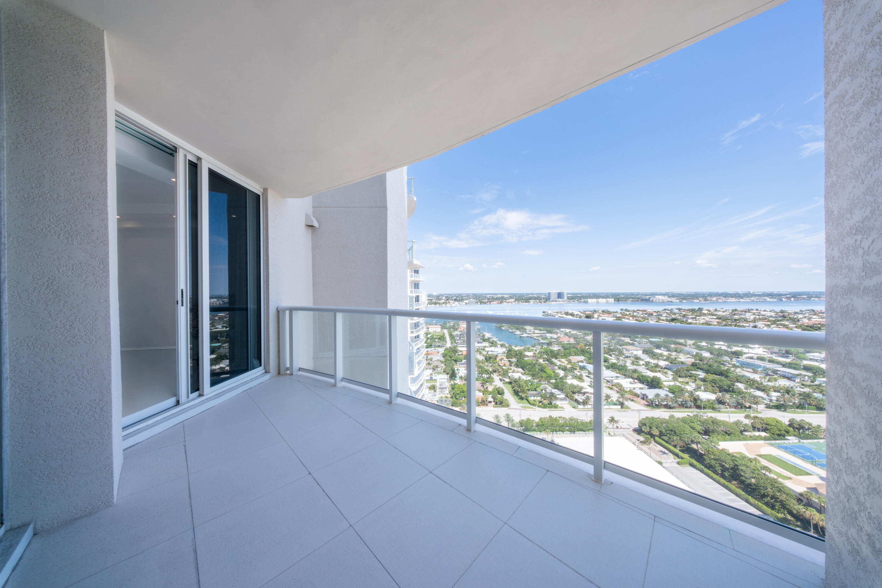 2700 N Ocean #2503a, Riviera Beach FL 33404