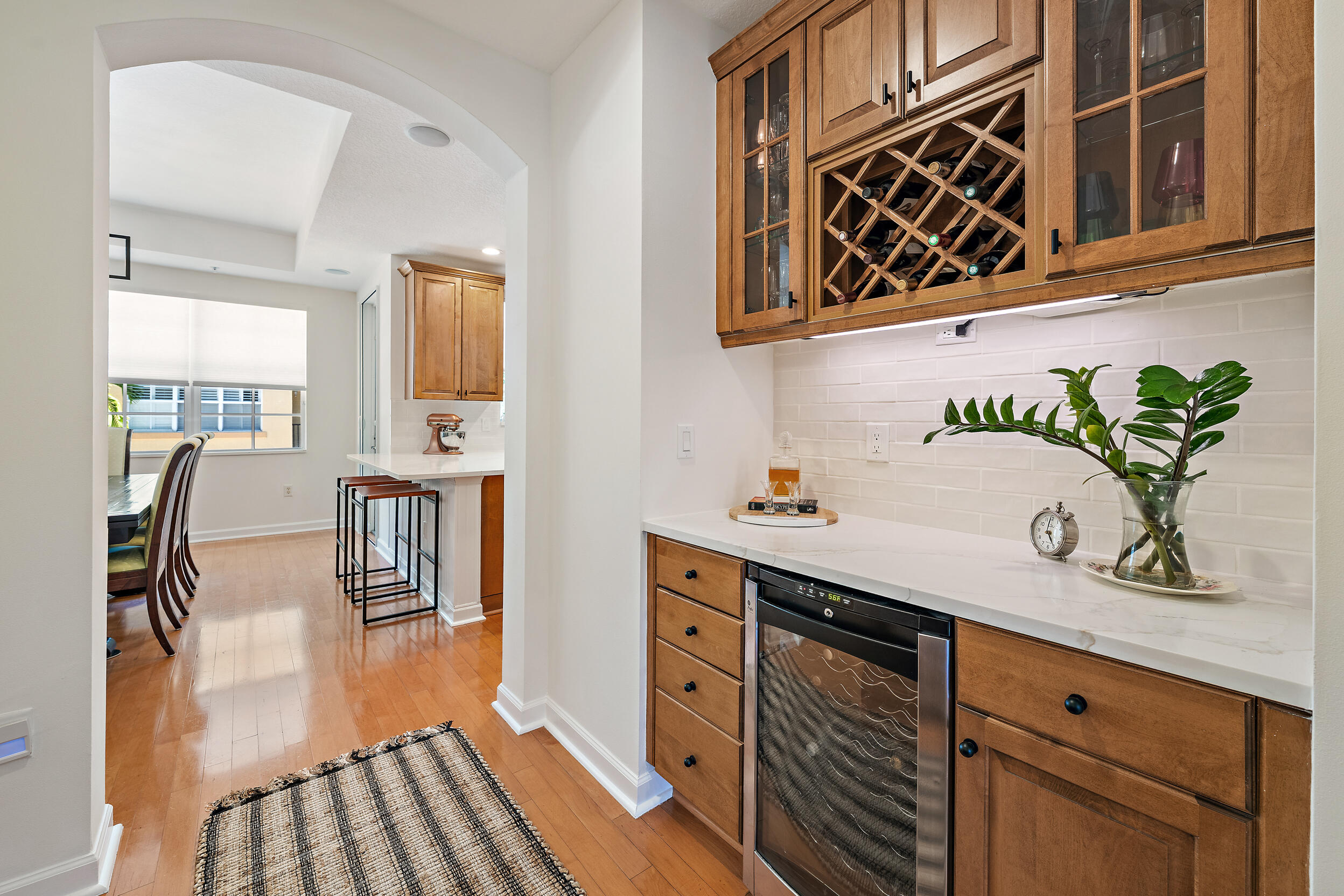 2502 Gardens, Palm Beach Gardens FL 33410
