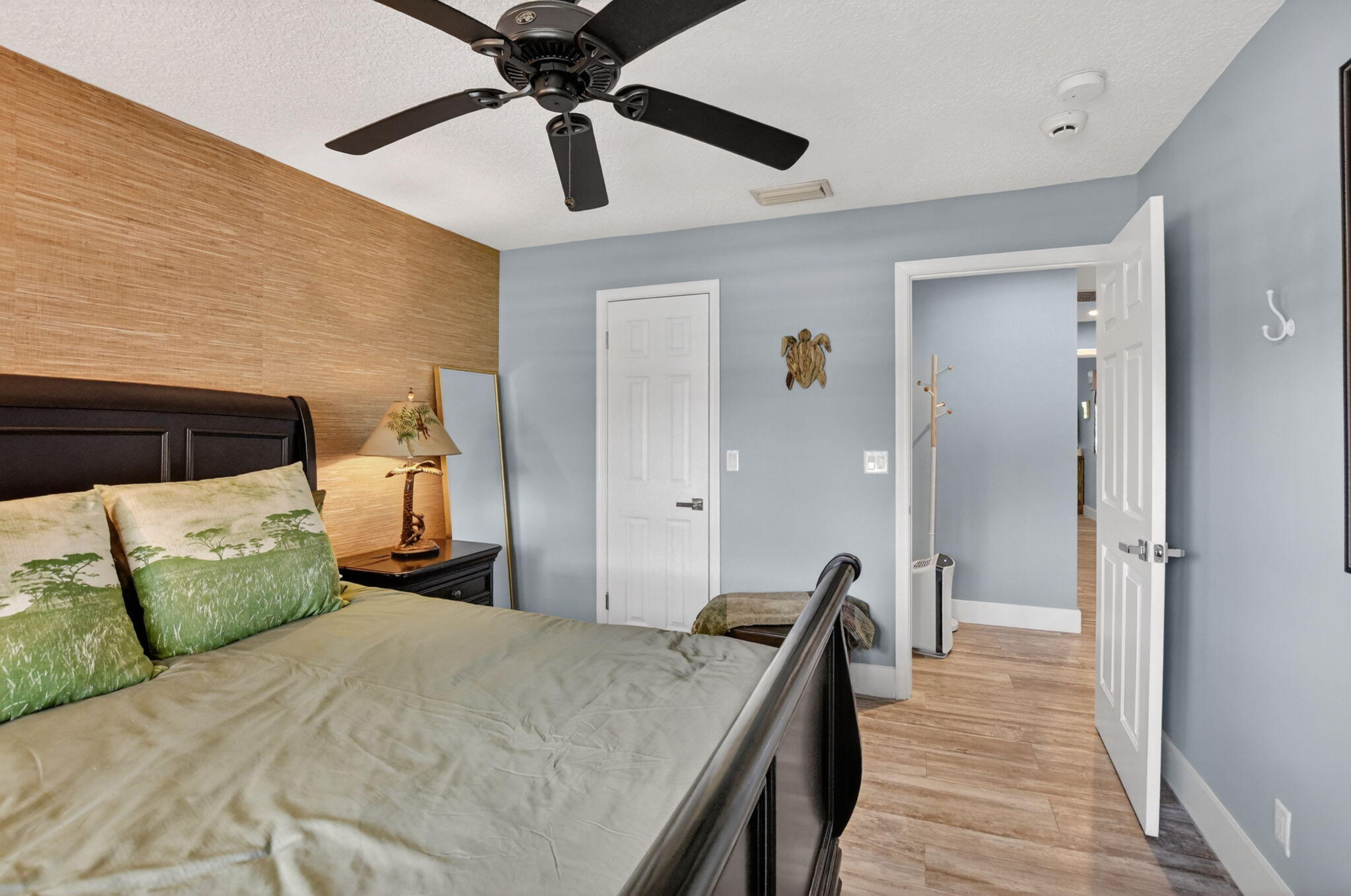 10221 Harbourtown, Boca Raton FL 33498