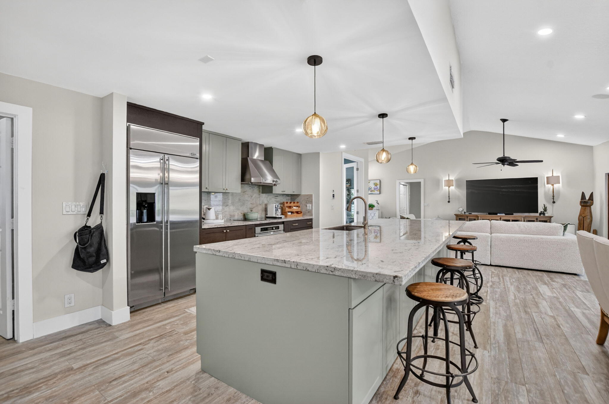 10221 Harbourtown, Boca Raton FL 33498