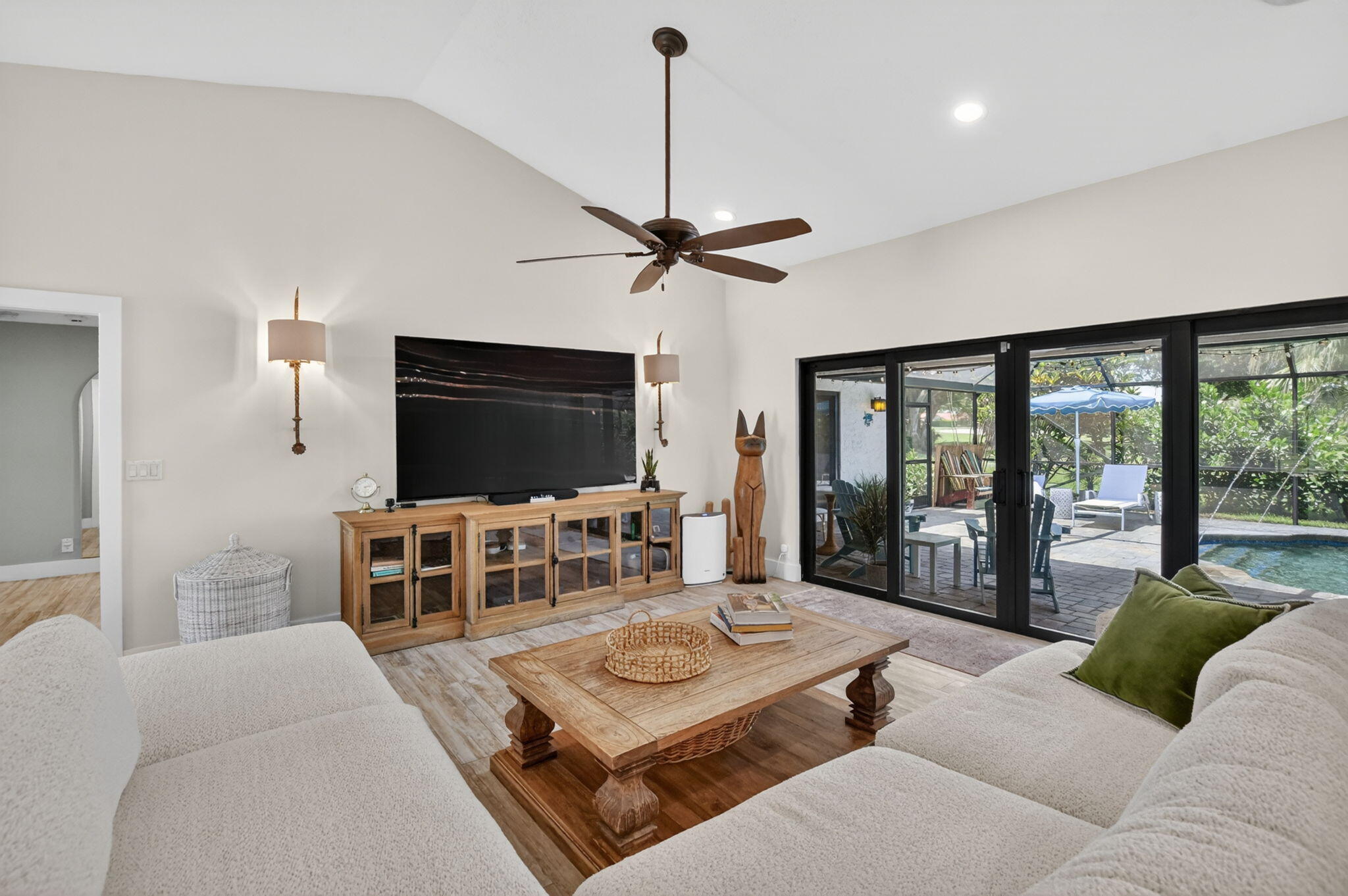 10221 Harbourtown, Boca Raton FL 33498