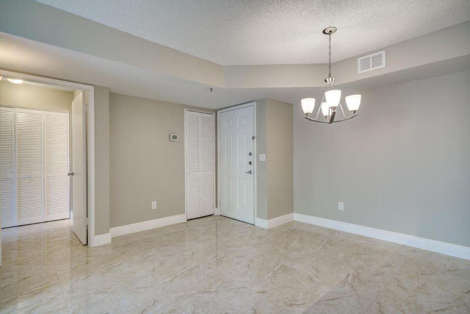 140 Yacht Club #206, Hypoluxo FL 33462