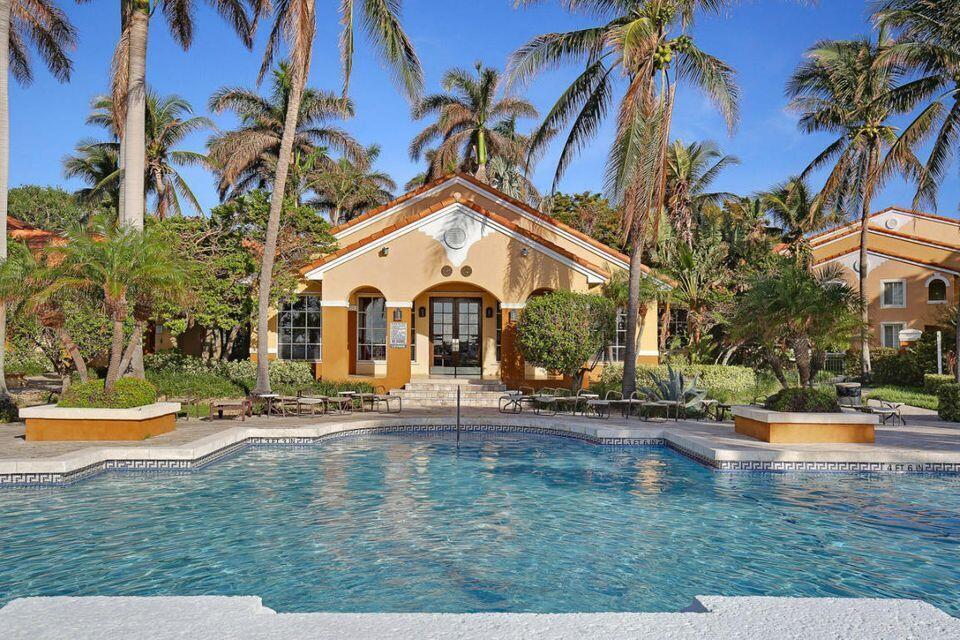 140 Yacht Club #206, Hypoluxo FL 33462