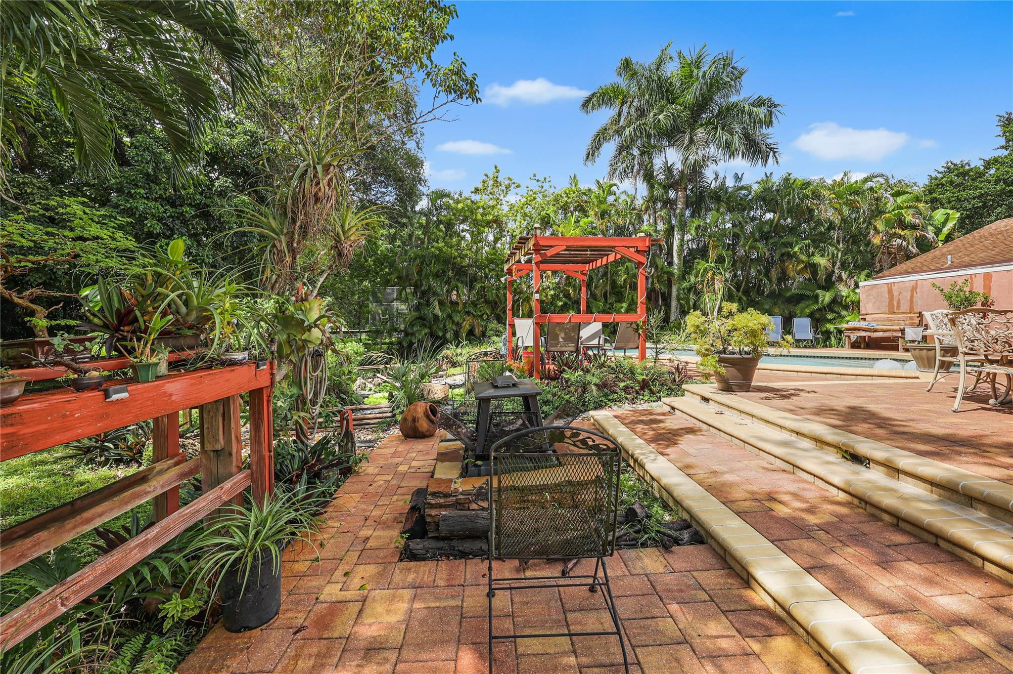 9700 NW 28th, Cooper City FL 33024