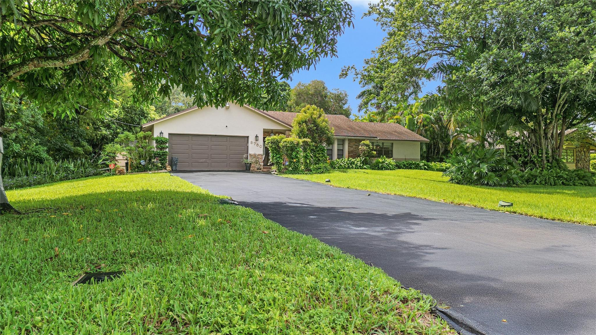 9700 NW 28th, Cooper City FL 33024