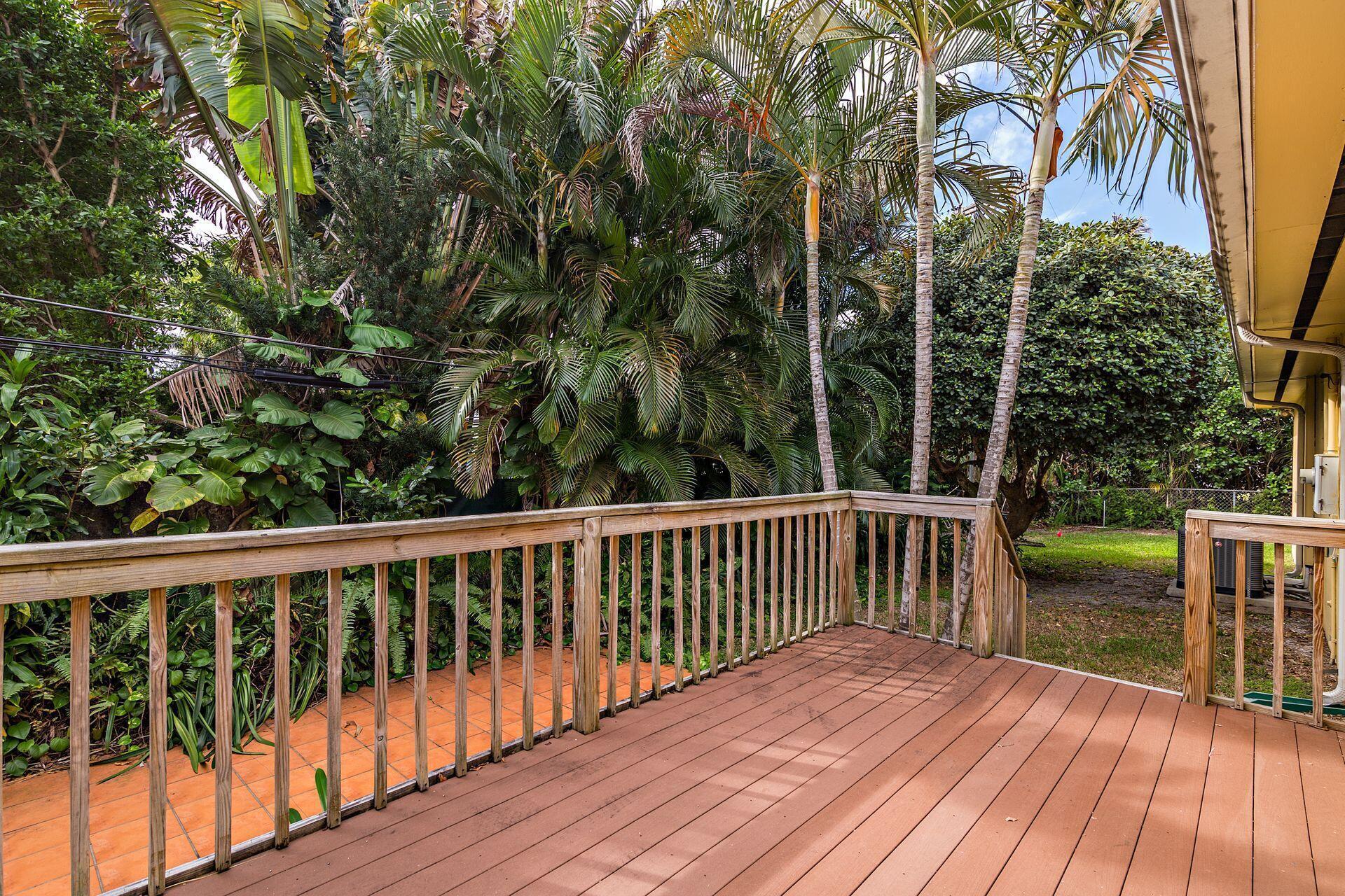 118 Linda, West Palm Beach FL 33405