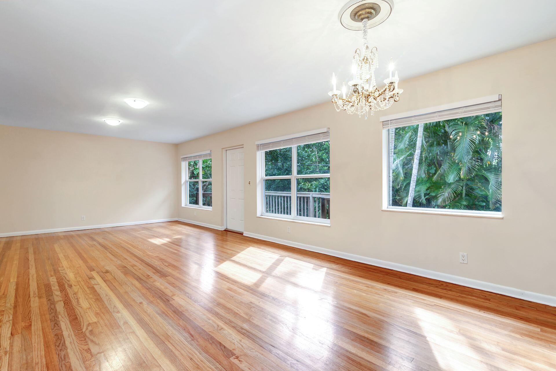 118 Linda, West Palm Beach FL 33405