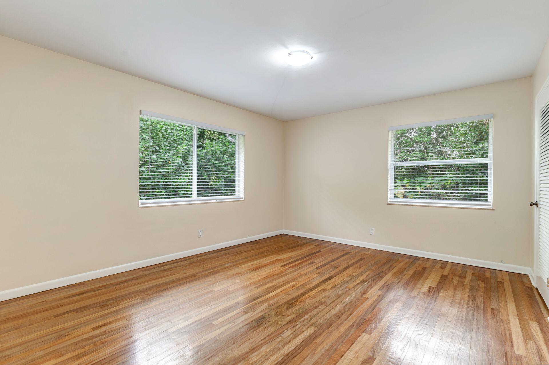 118 Linda, West Palm Beach FL 33405