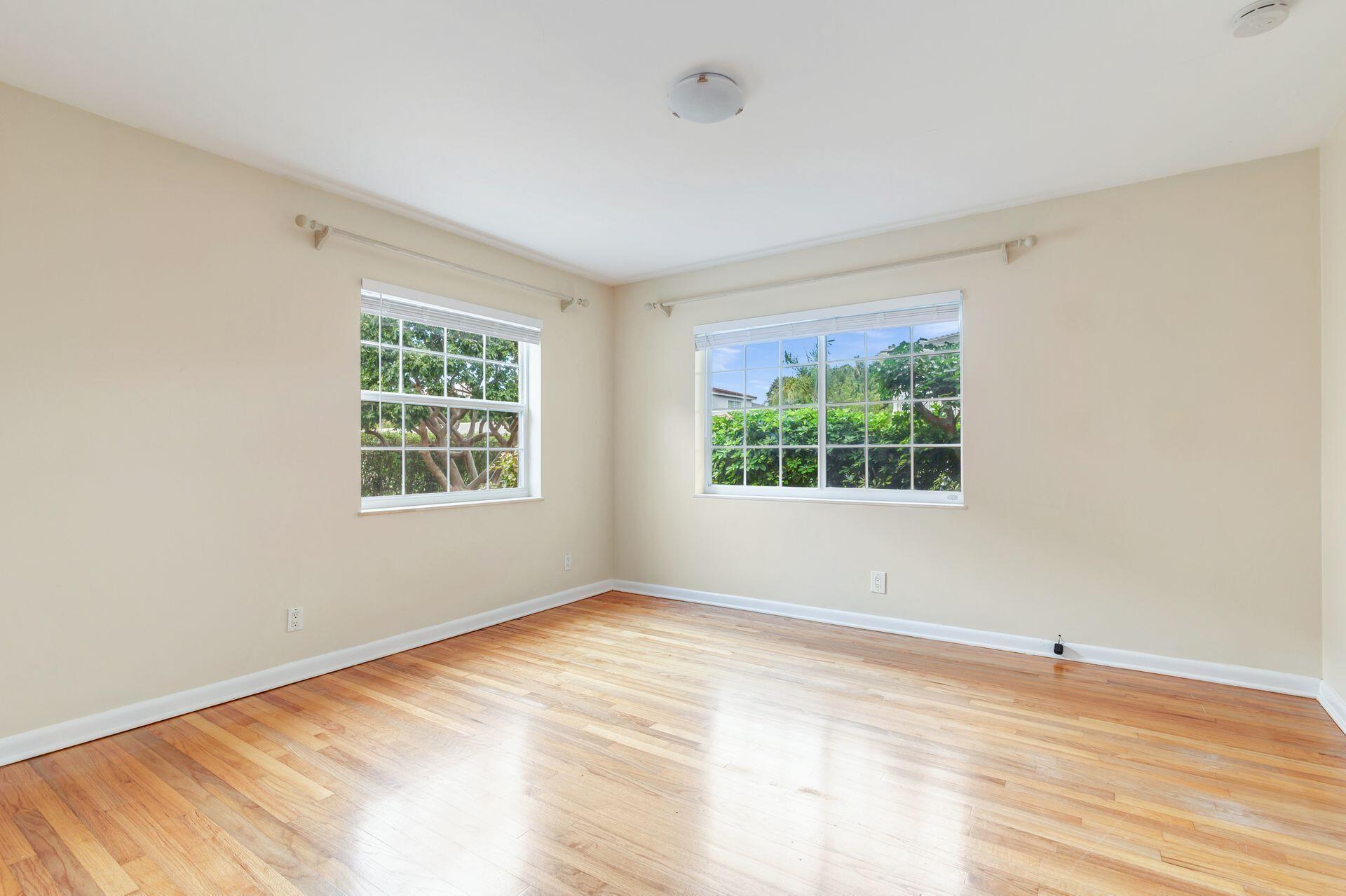 118 Linda, West Palm Beach FL 33405