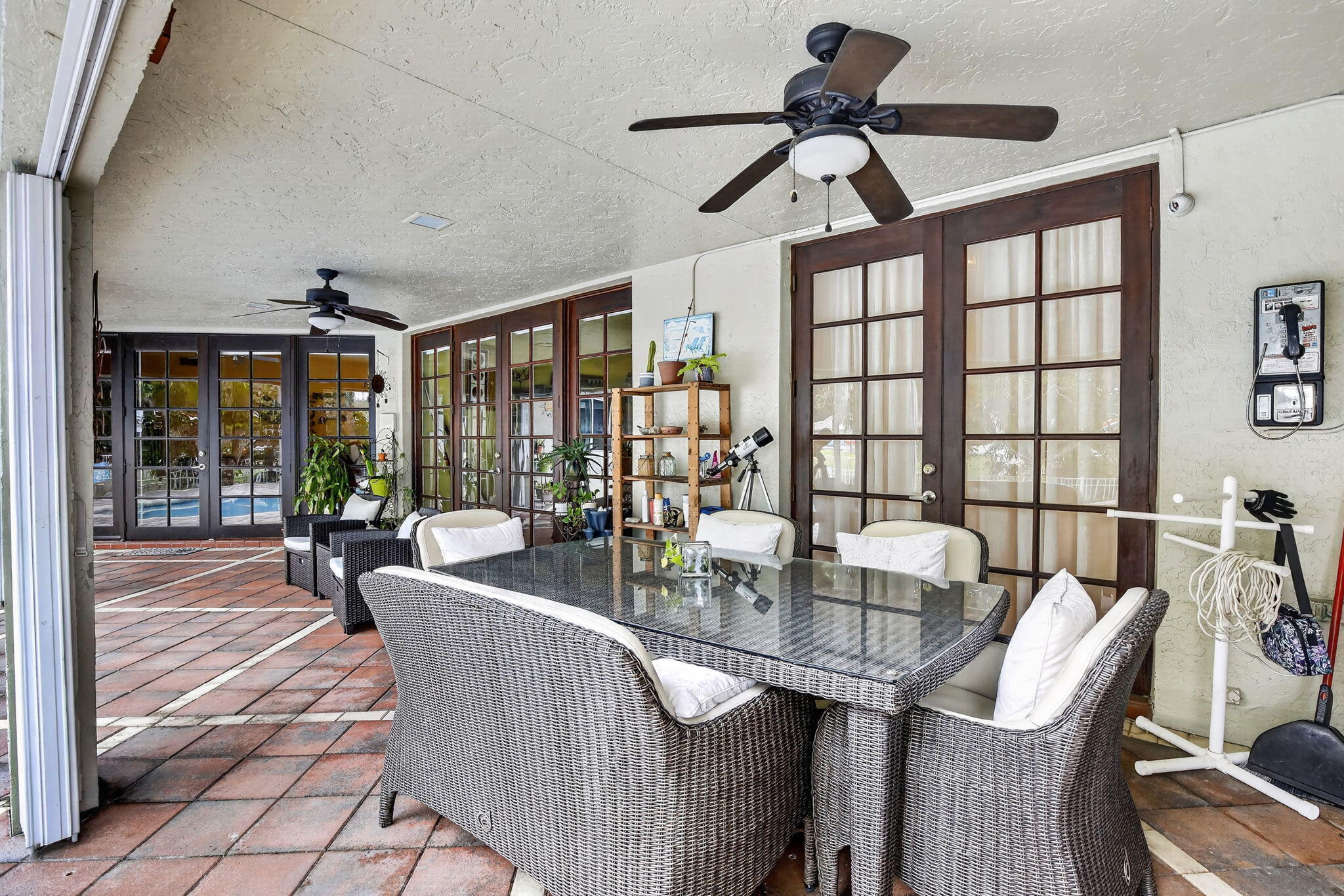 11380 Wayne, Cooper City FL 33026