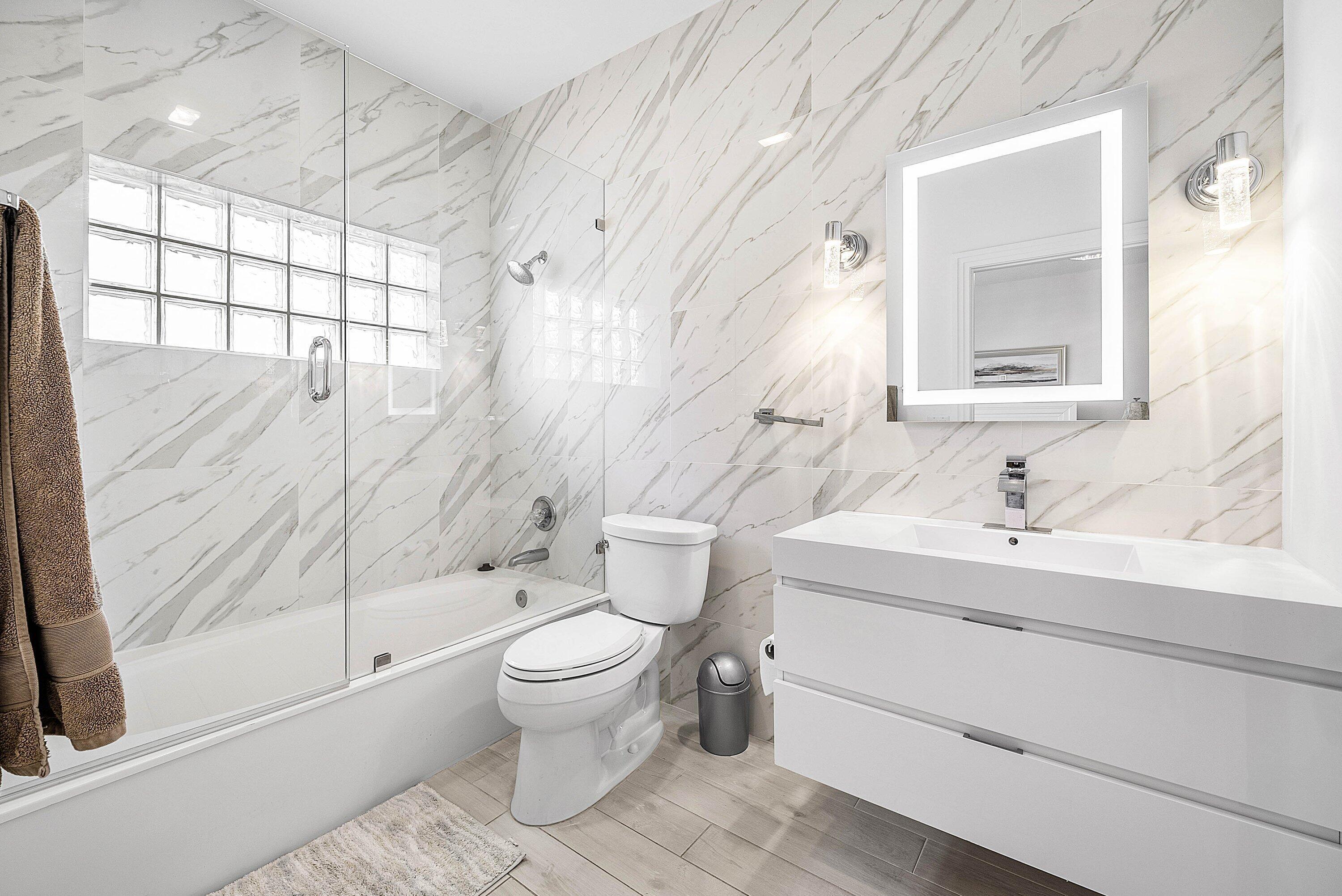 4976 Bocaire, Boca Raton FL 33487