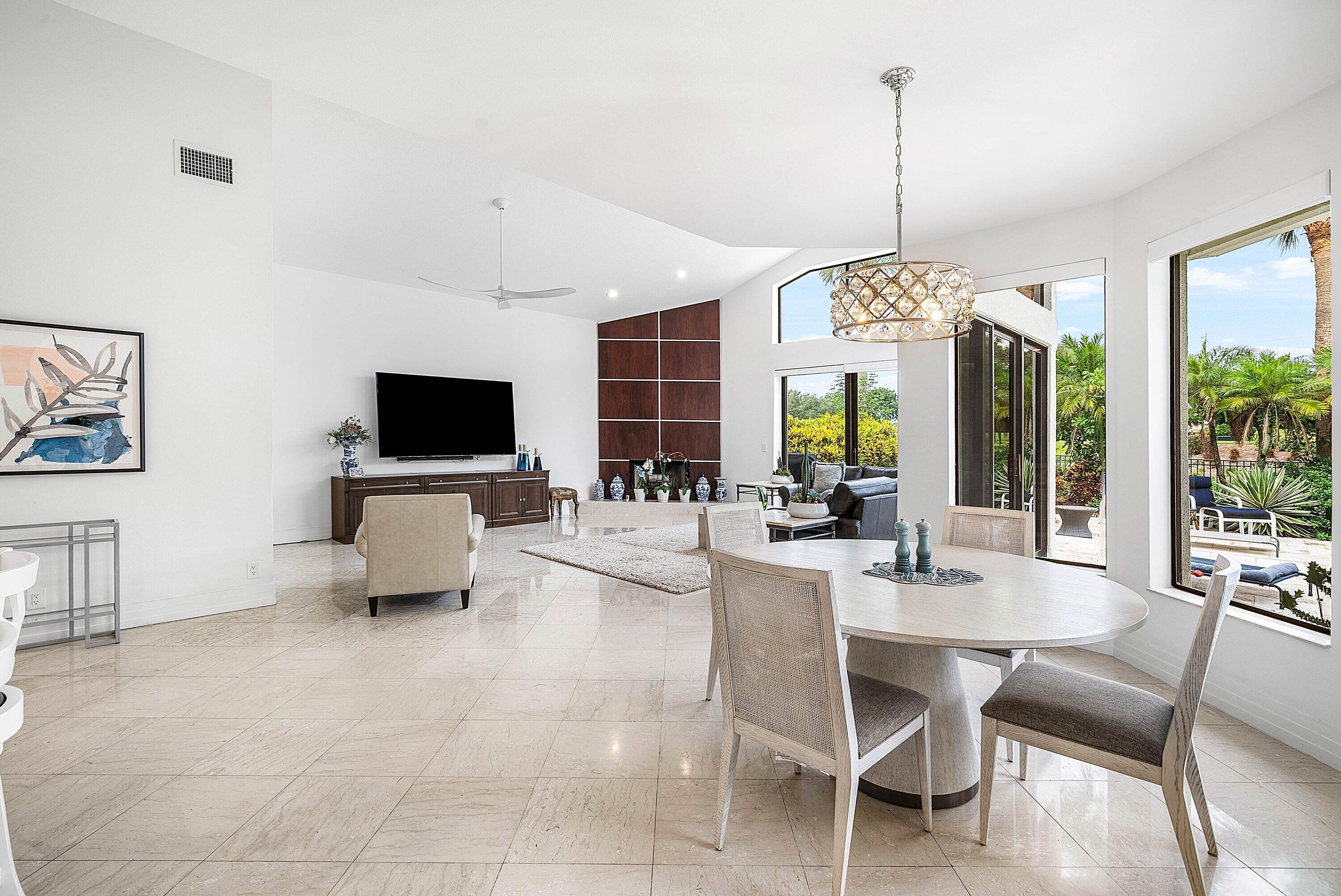 4976 Bocaire, Boca Raton FL 33487