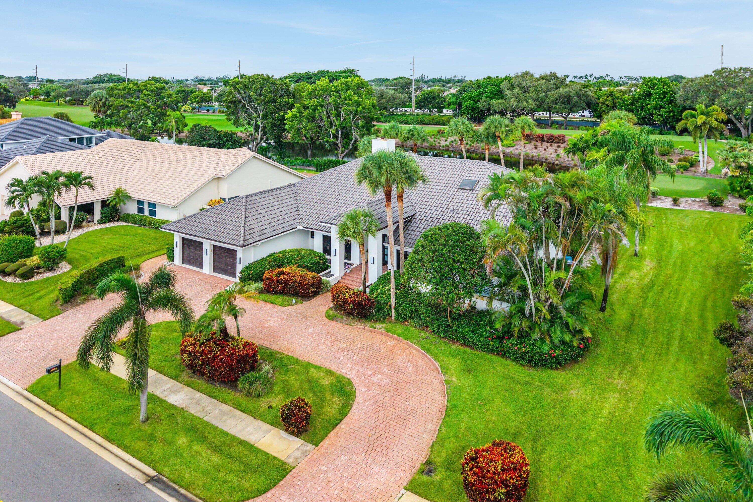 4976 Bocaire, Boca Raton FL 33487