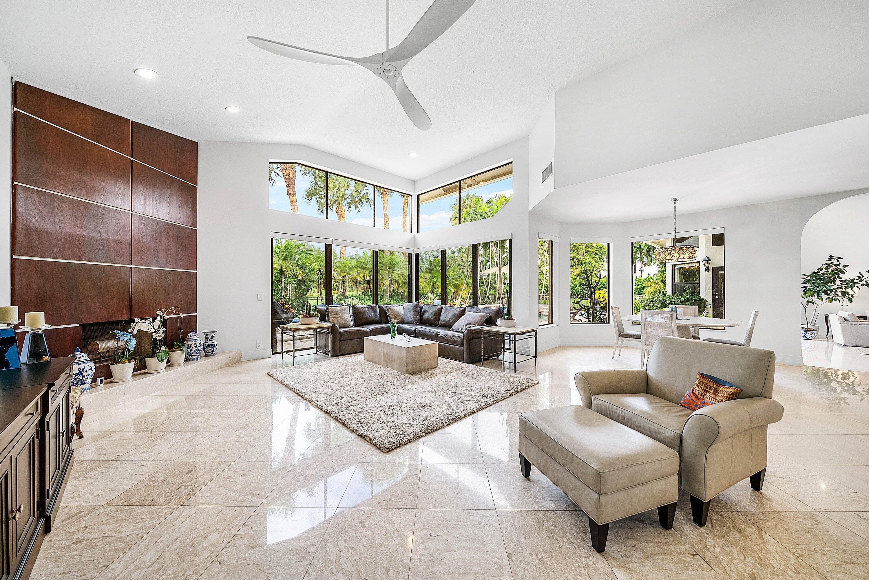 4976 Bocaire, Boca Raton FL 33487