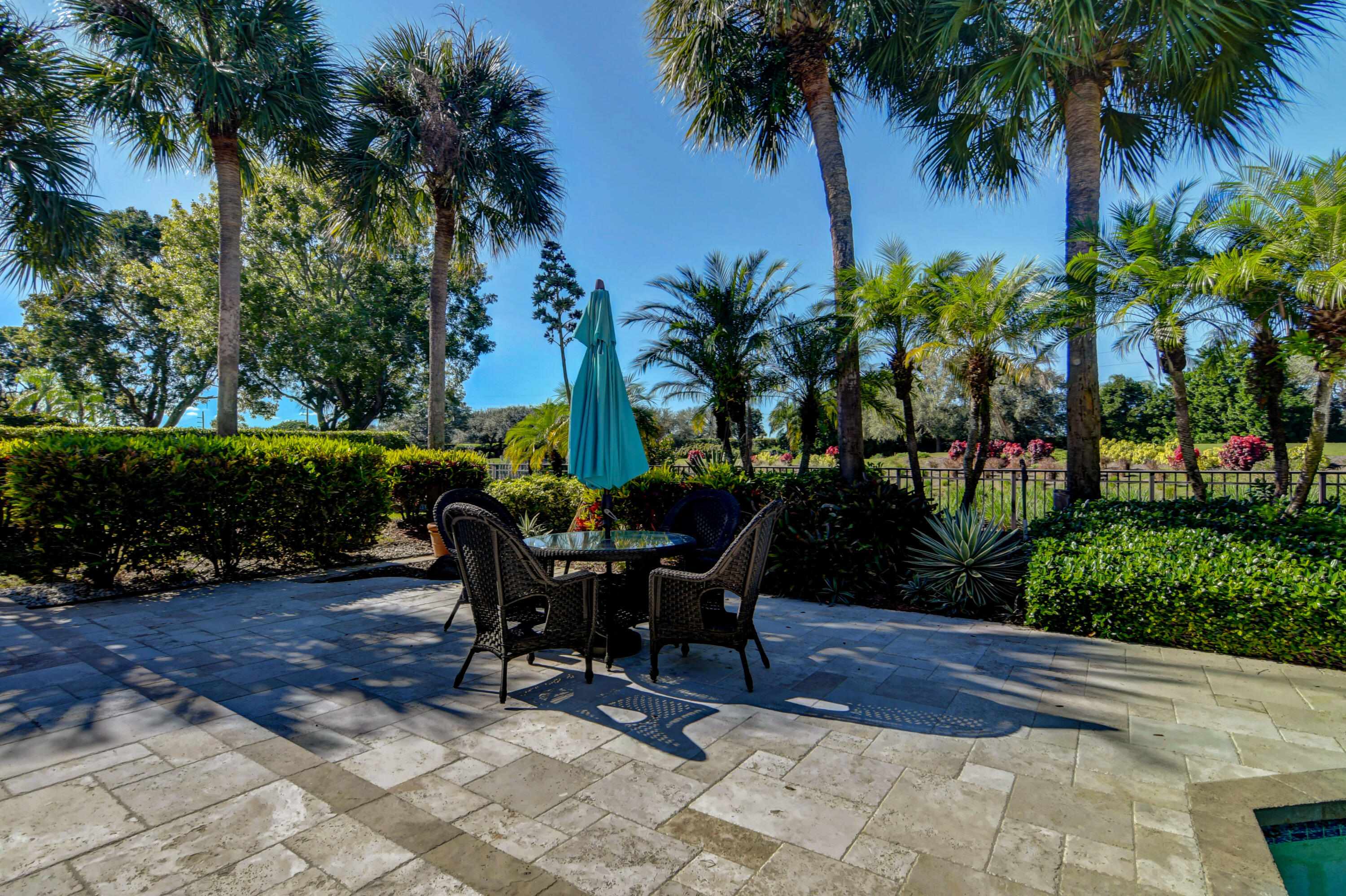 4976 Bocaire, Boca Raton FL 33487