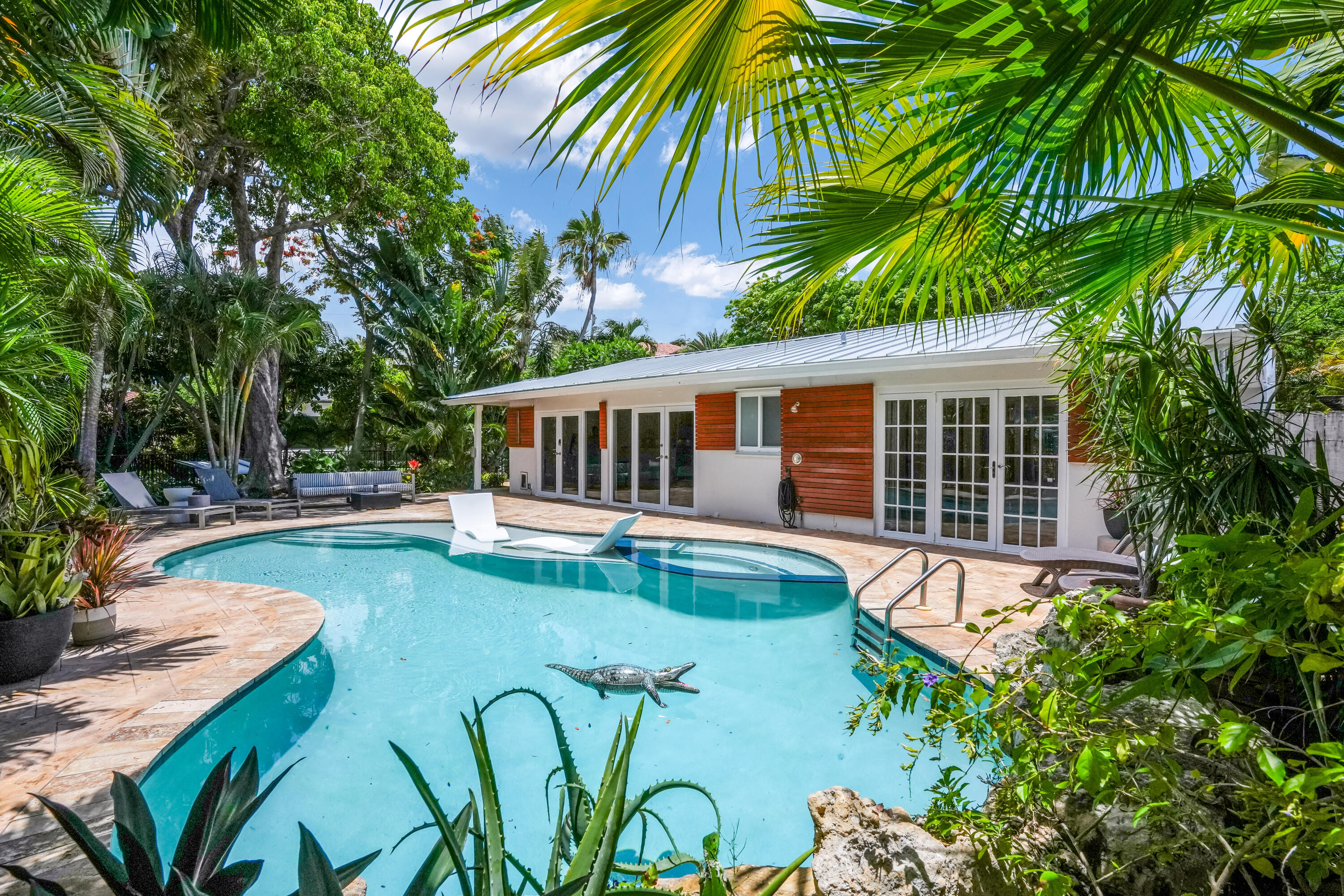 2400 N Riverside, Pompano Beach FL 33062