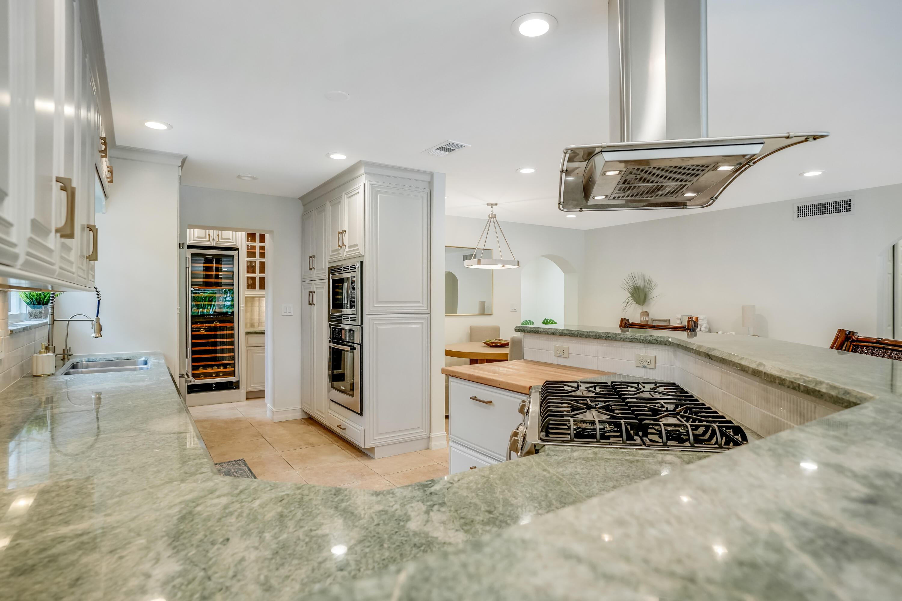 2400 N Riverside, Pompano Beach FL 33062
