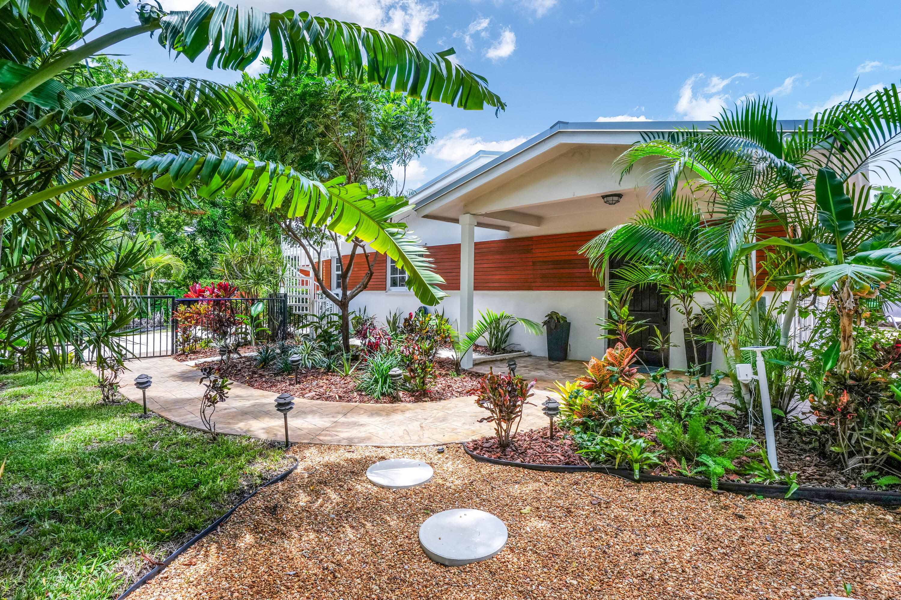 2400 N Riverside, Pompano Beach FL 33062