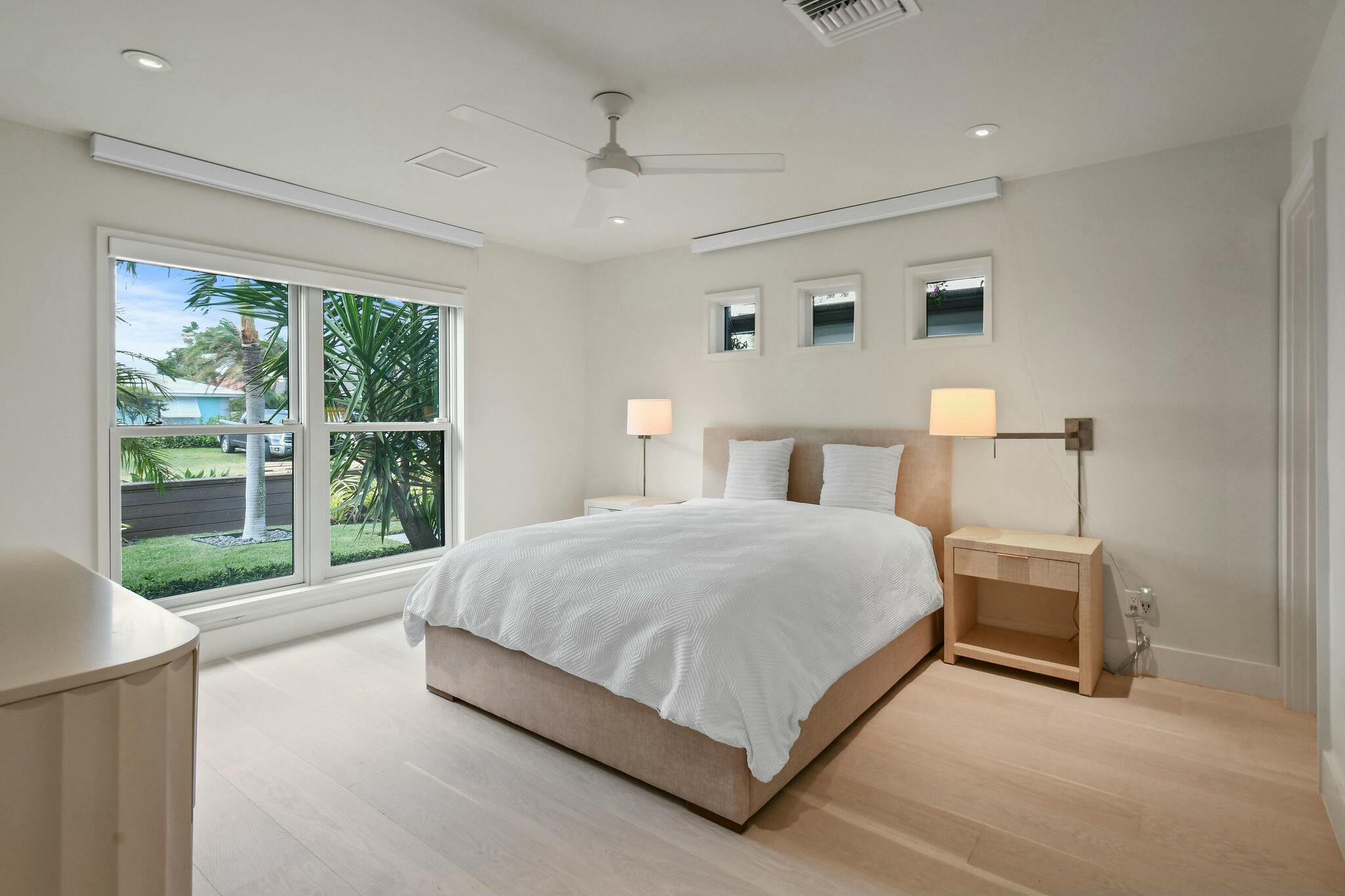 170 Beacon, Jupiter Inlet Colony FL 33469
