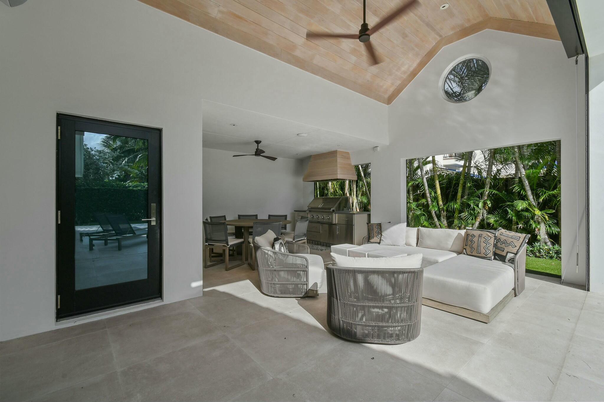 170 Beacon, Jupiter Inlet Colony FL 33469