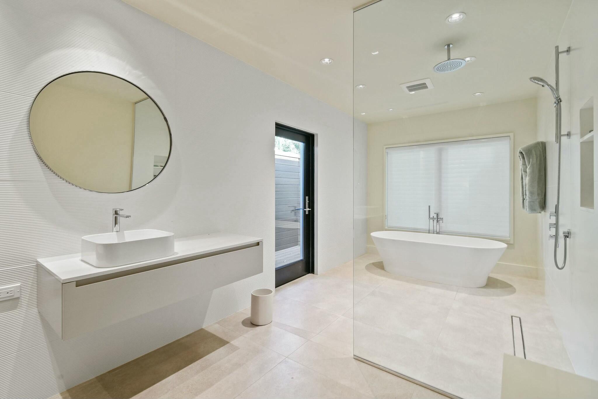 170 Beacon, Jupiter Inlet Colony FL 33469