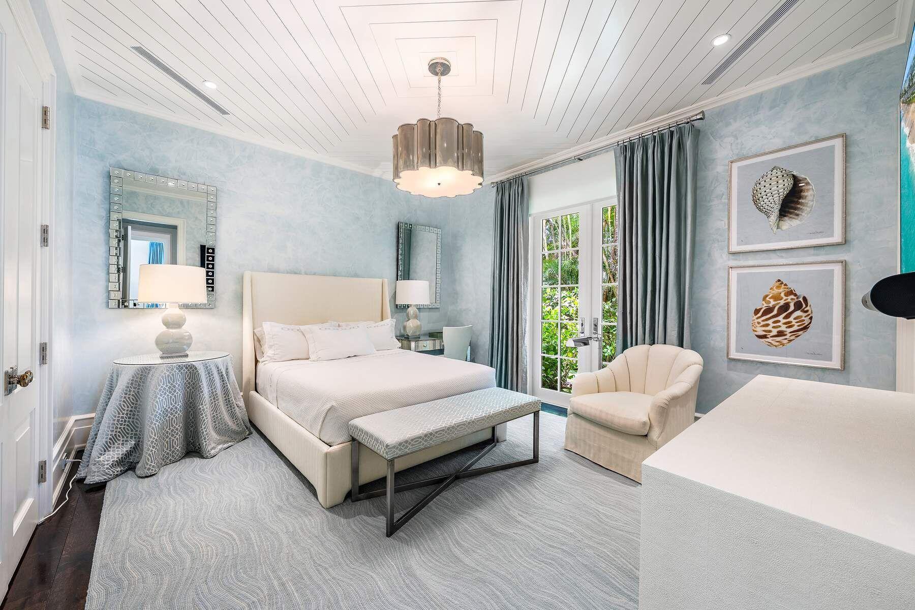 608 Island, Palm Beach FL 33480