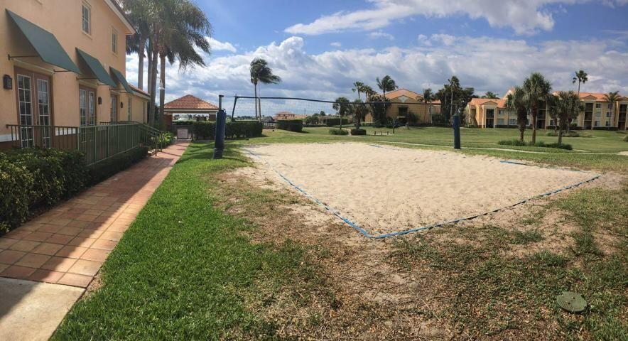 160 Yacht Club #209, Hypoluxo FL 33462