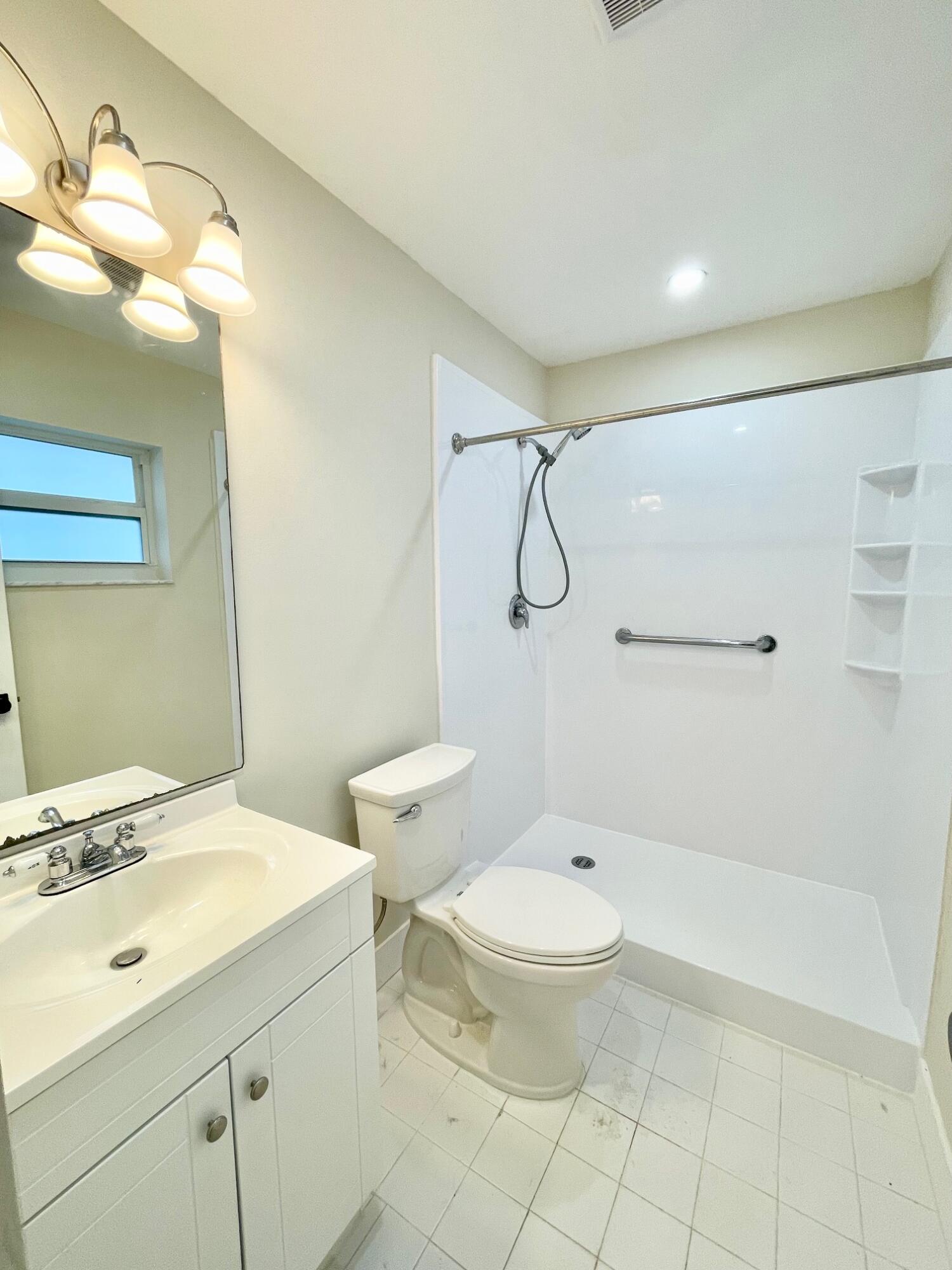 8205 NW 106th, Tamarac FL 33321