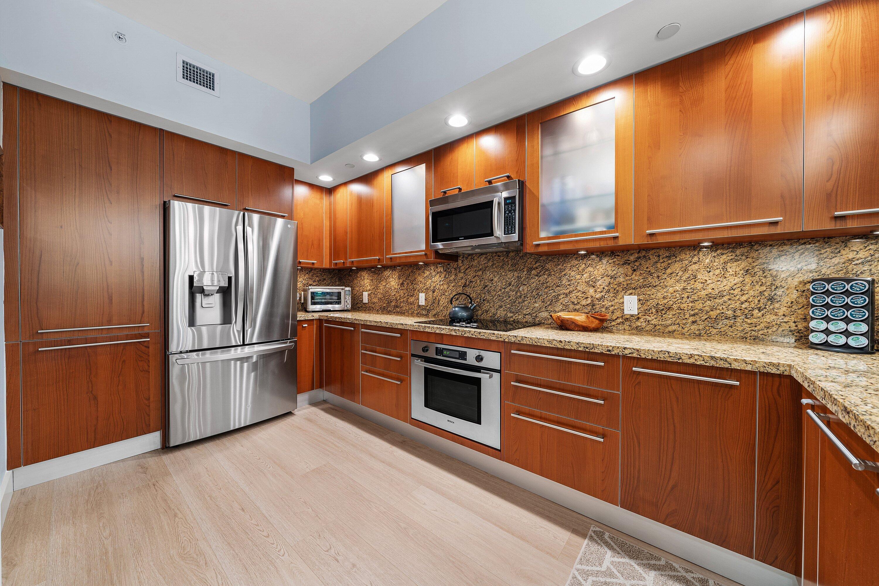 4445 El Mar #2209, Lauderdale By The Sea FL 33308