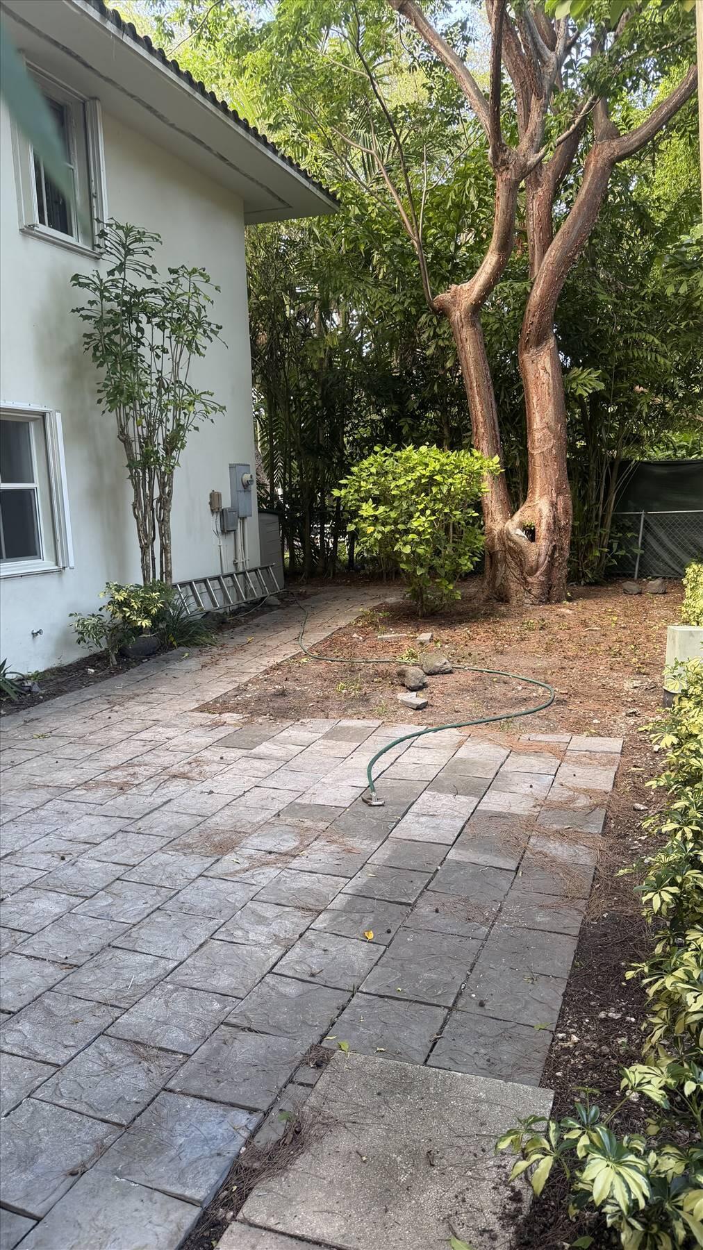 3611 SW 37th #19, Coconut Grove FL 33133